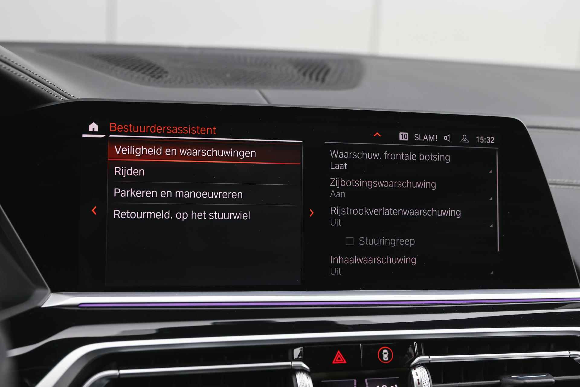 BMW X7 M50i High Executive Automaat / Active Steering / Stoelventilatie / Laserlight / Soft Close / Head-Up / Gesture Control / Parking Assistant Plus / Alpina wielen 23 inch - 36/53