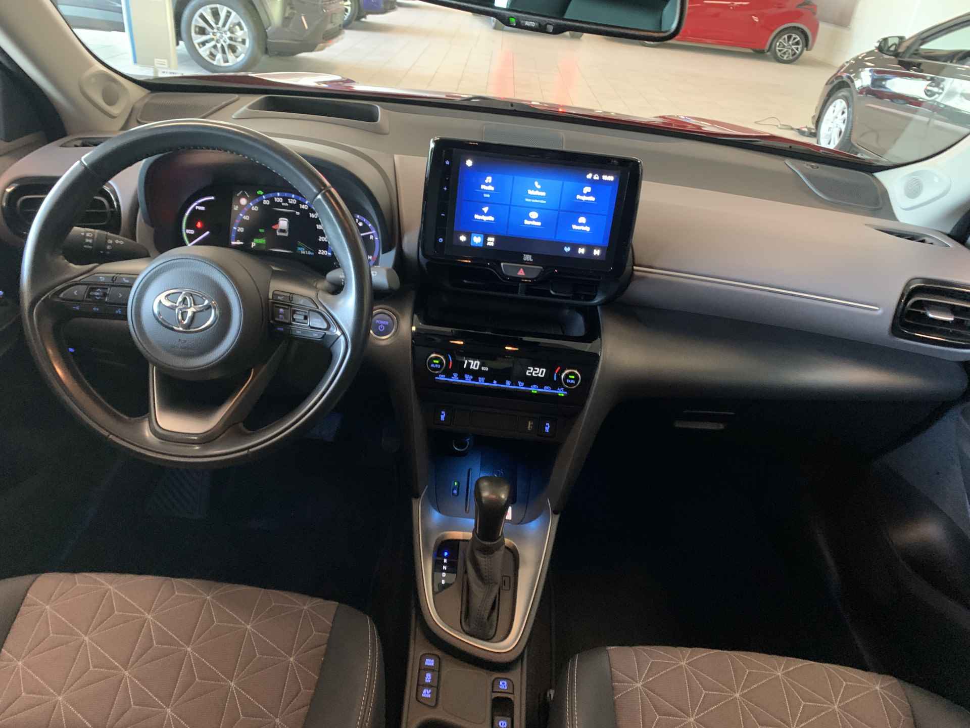 Toyota Yaris Cross 1.5 Hybrid Executive - 13/45