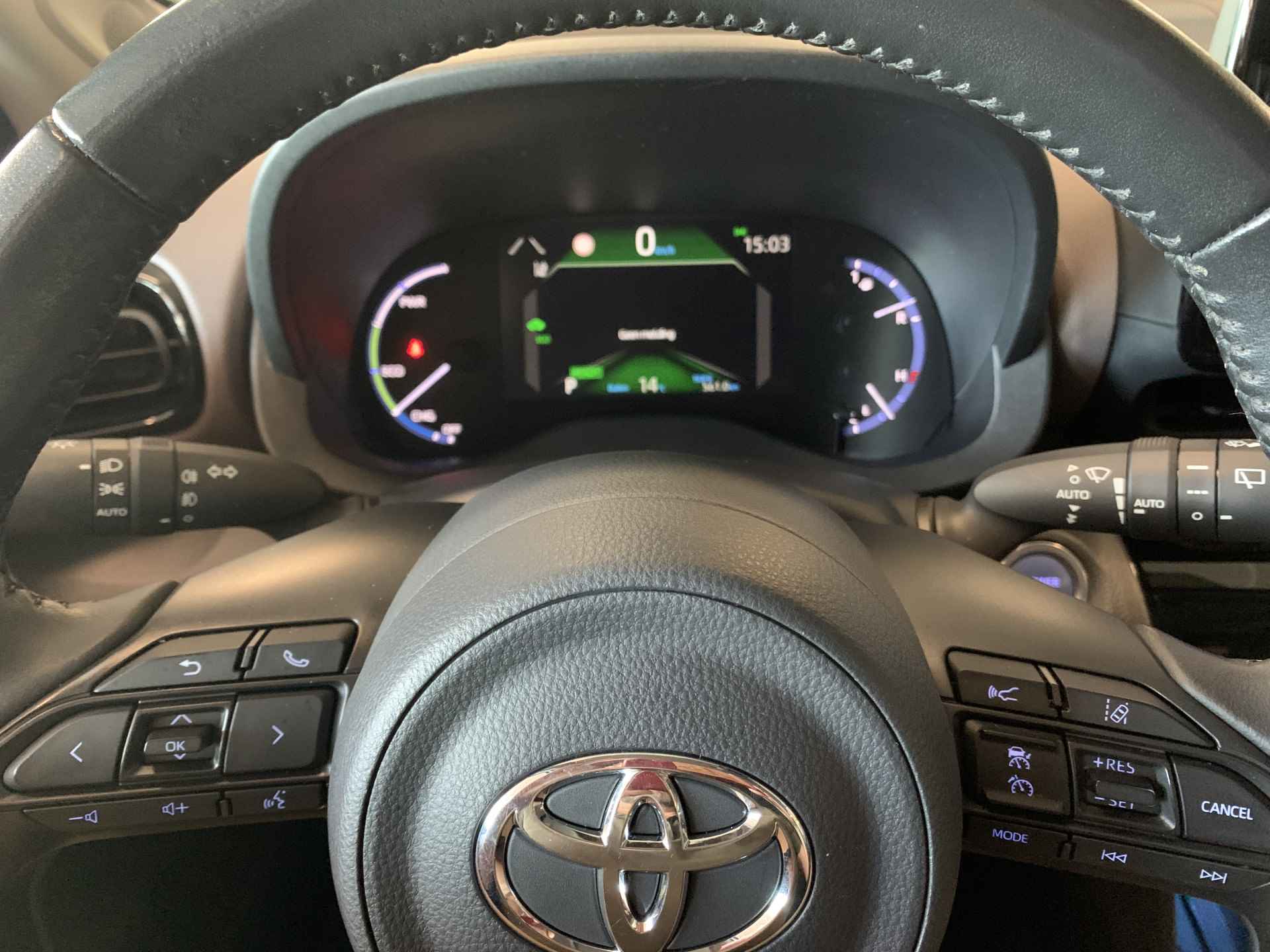 Toyota Yaris Cross 1.5 Hybrid Executive - 29/45