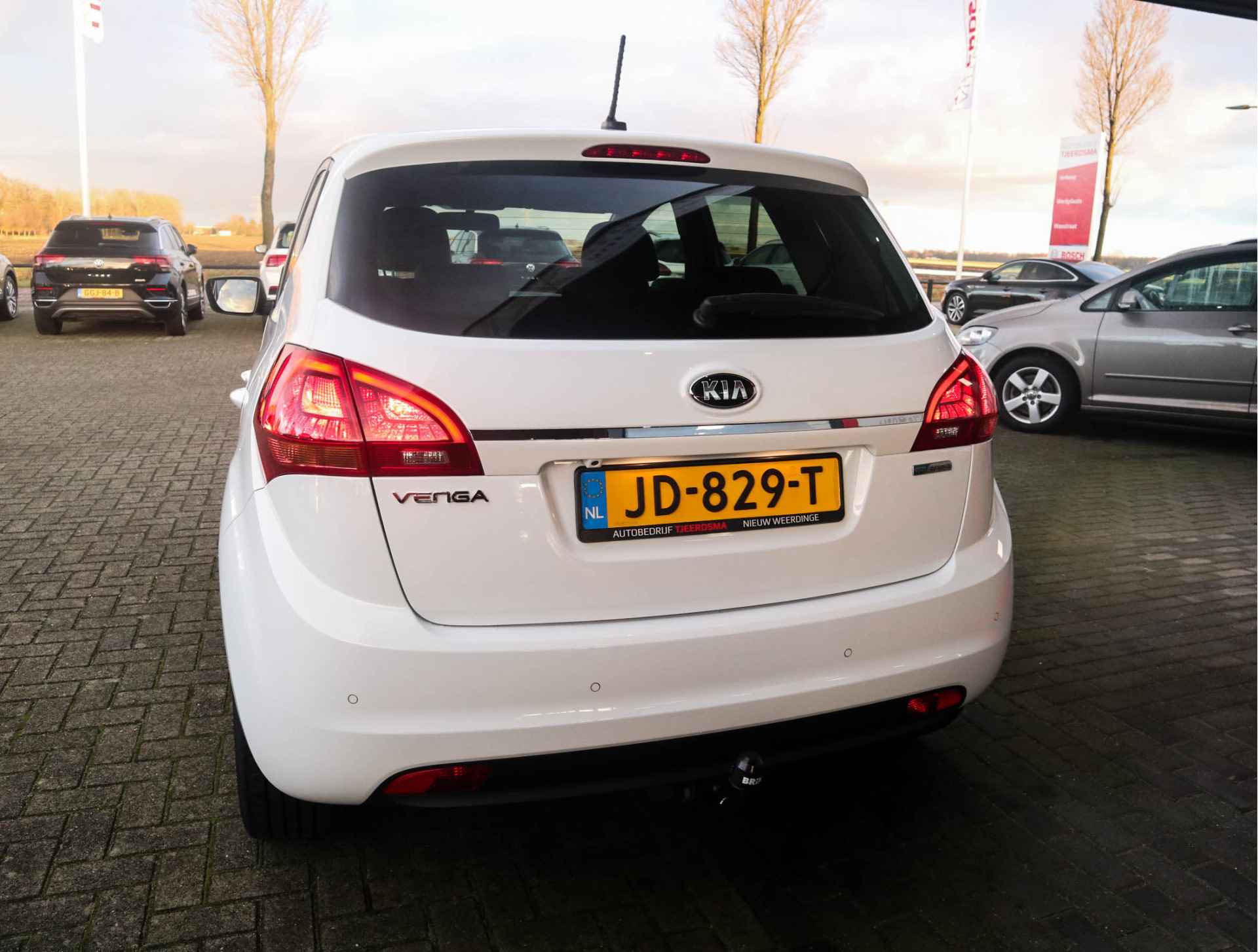 Kia Venga 1.4 CVVT DynamicPLusLine Navi/Clima/Cruise/Trekhaak - 7/17