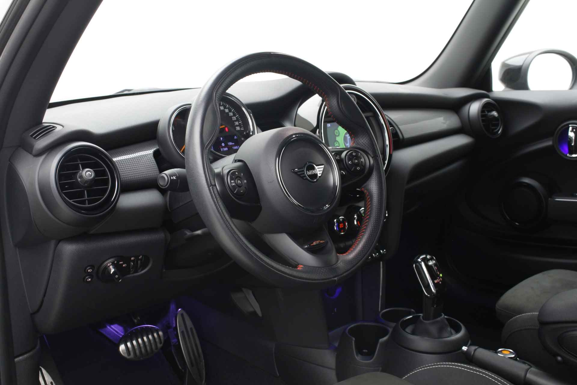 MINI 3-deurs Cooper John Cooper Works | Stoelverwarming | Privacy Glass | LED | - 14/18