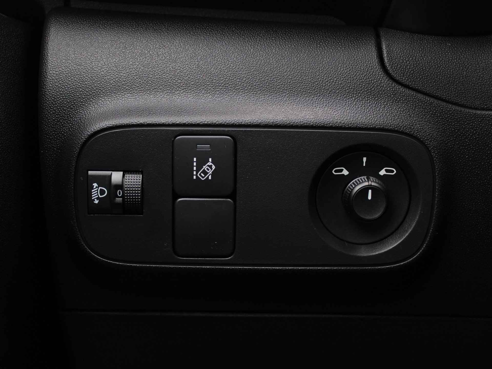 Citroën C3 1.2 PureTech You, Cruise Control, Stoelverwarming, DAB+, Bluetooth, Airco - 30/34