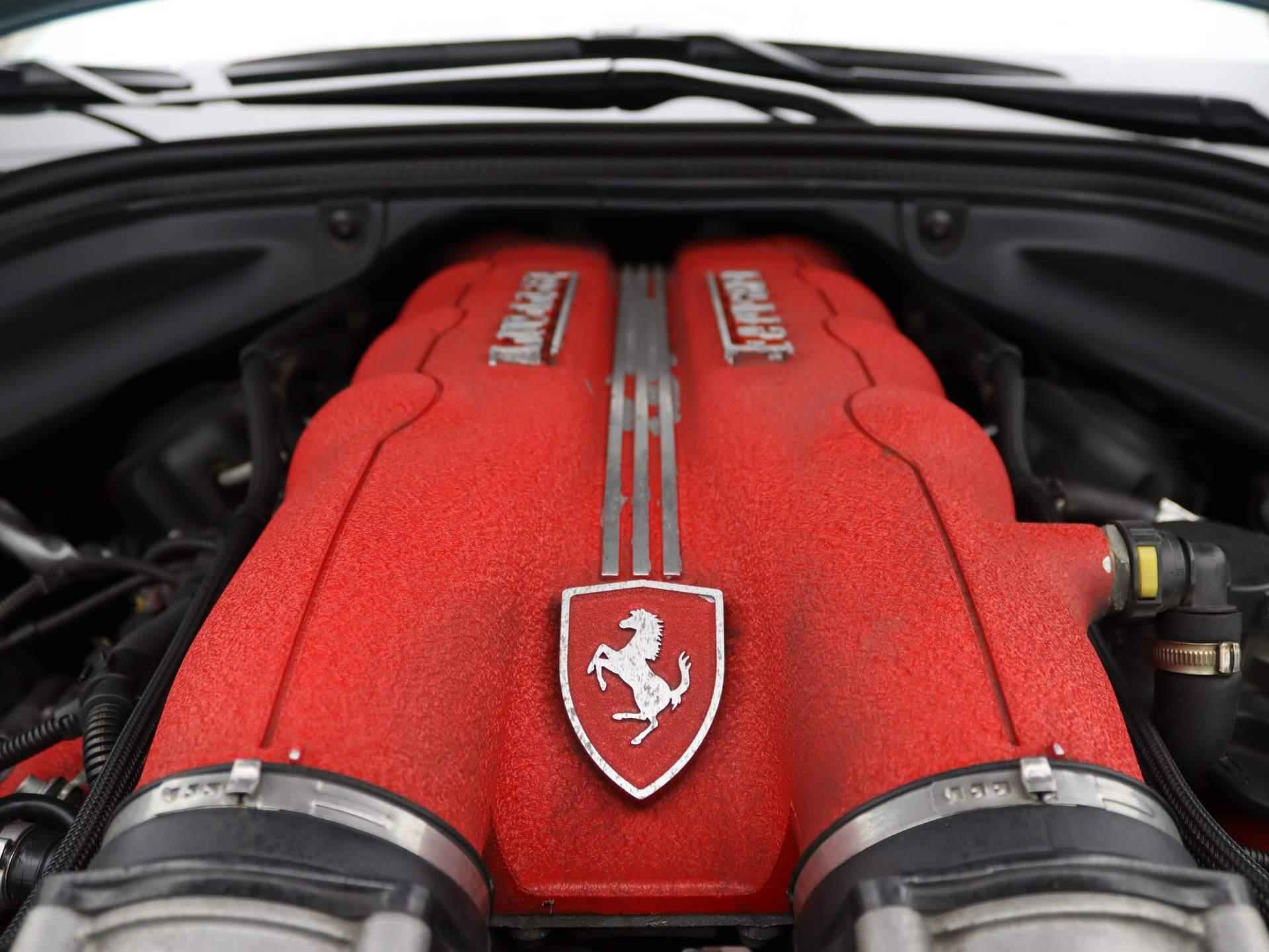 Ferrari California 4.3 V8 | Dealer Onderhouden | Keramisch | Daytona Seats | 20 Inch | Dealer OH | - 40/64