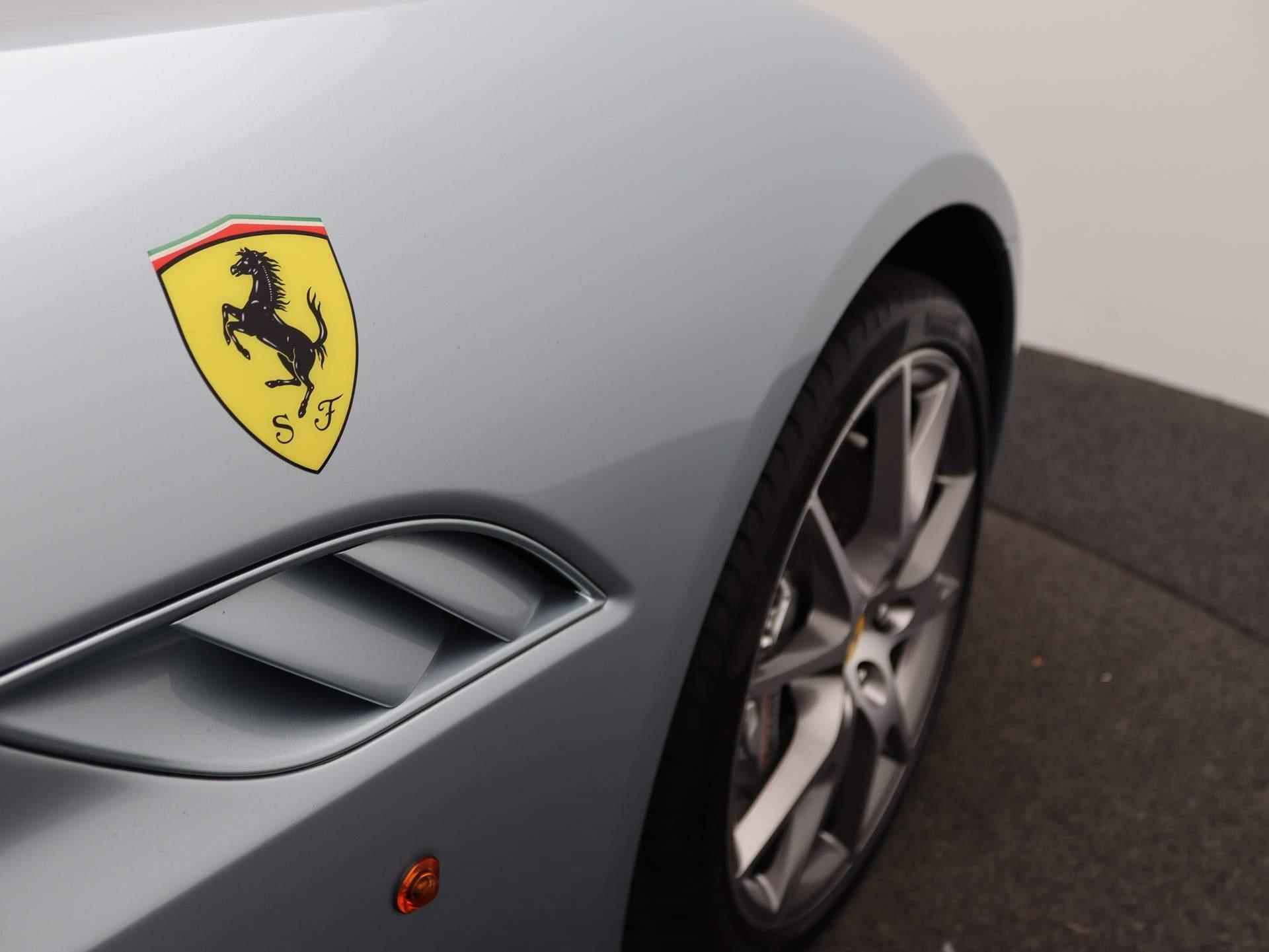 Ferrari California 4.3 V8 | Dealer Onderhouden | Keramisch | Daytona Seats | 20 Inch | Dealer OH | - 55/64