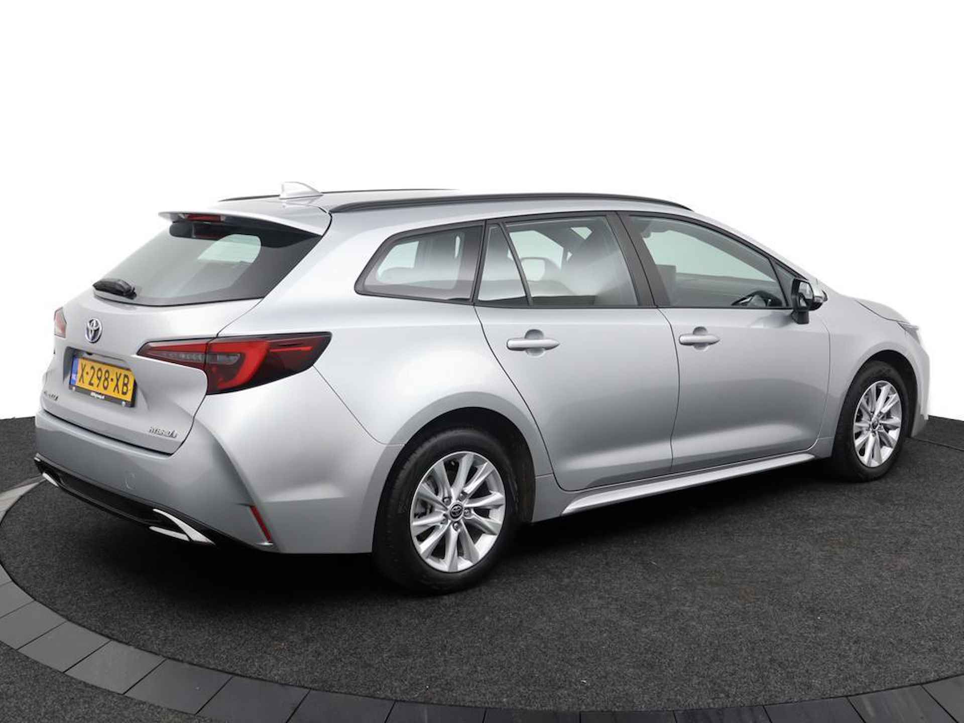 Toyota Corolla Touring Sports Hybrid 140 | Climate control | Parkeercamera | Apple carplay Android auto | - 2/47