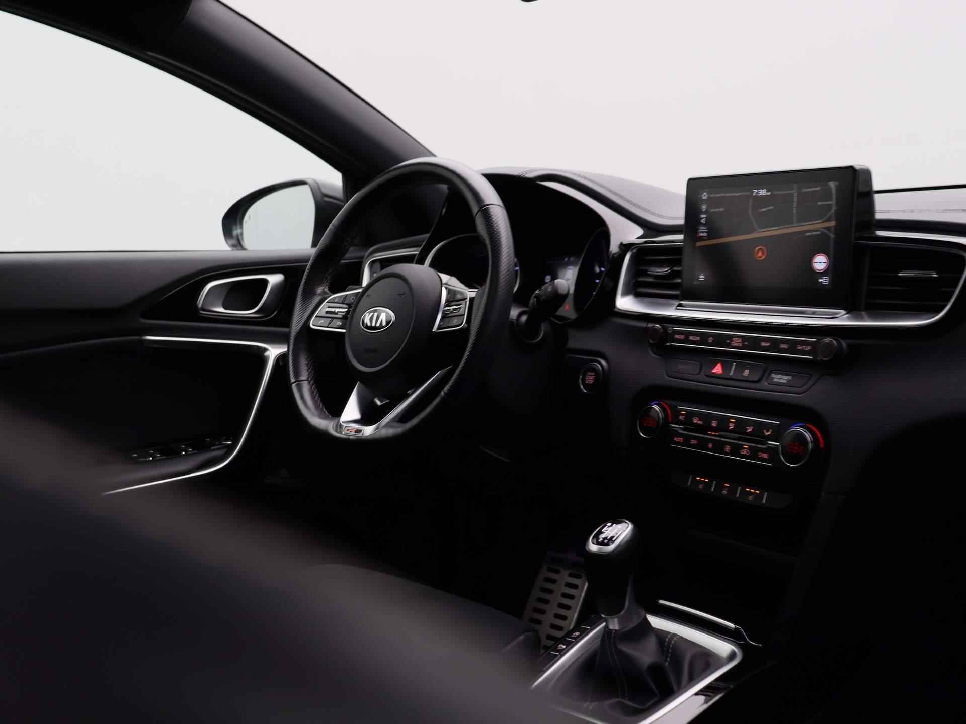Kia ProCeed 1.0 T-GDI GT-PlusLine | Panoramadak | JBL -Audio | Half-Leder | Apple Carplay / Android Auto | Dodehoekdetectie | Keyless | DAB | Camera | - 34/40