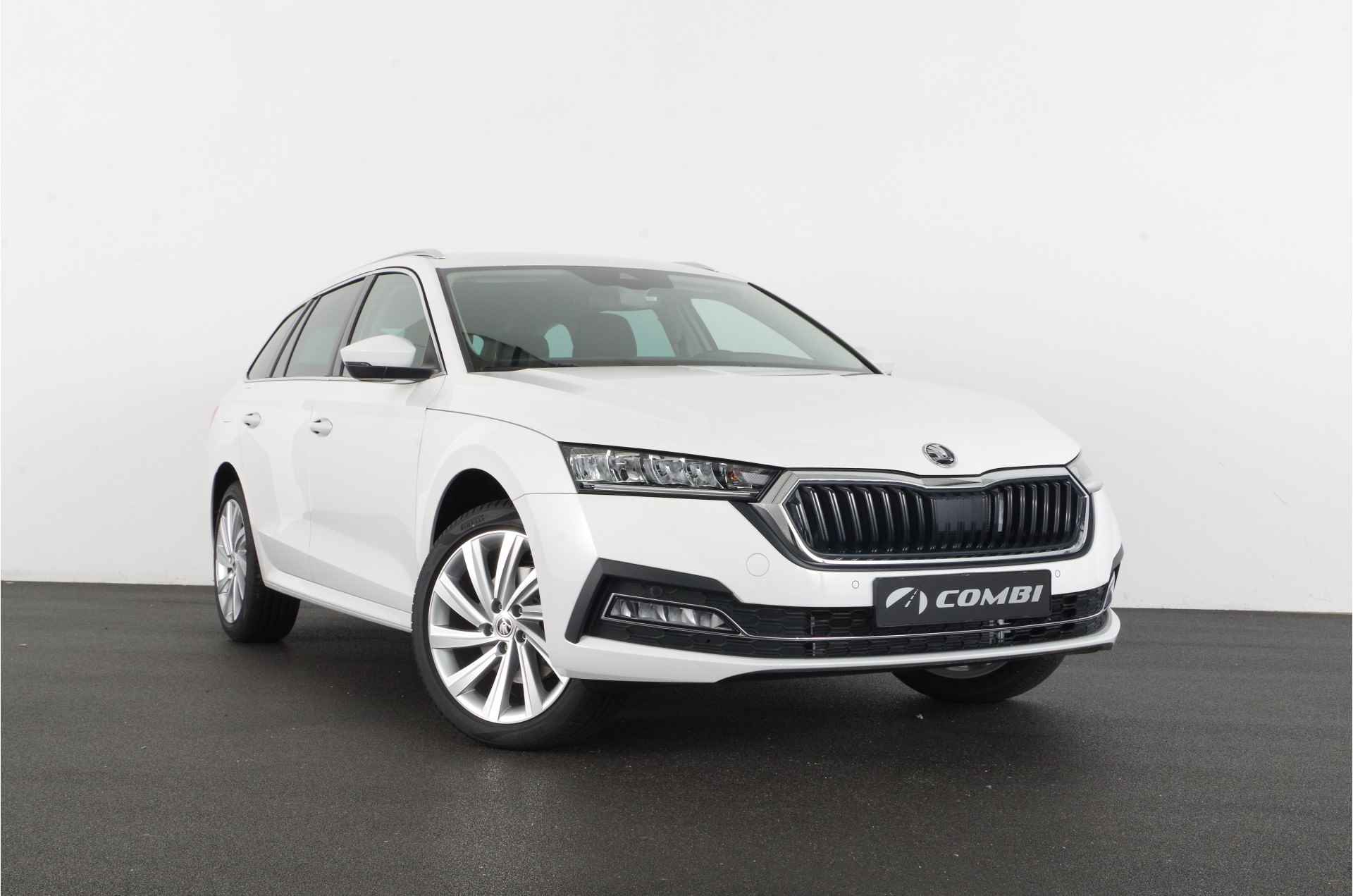 ŠKODA Octavia Combi 1.4 TSI iV PHEV Style > 204pk | 2025 | 18 inch | Camera | op voorraad! Lease ook mogelijk! - 3/24