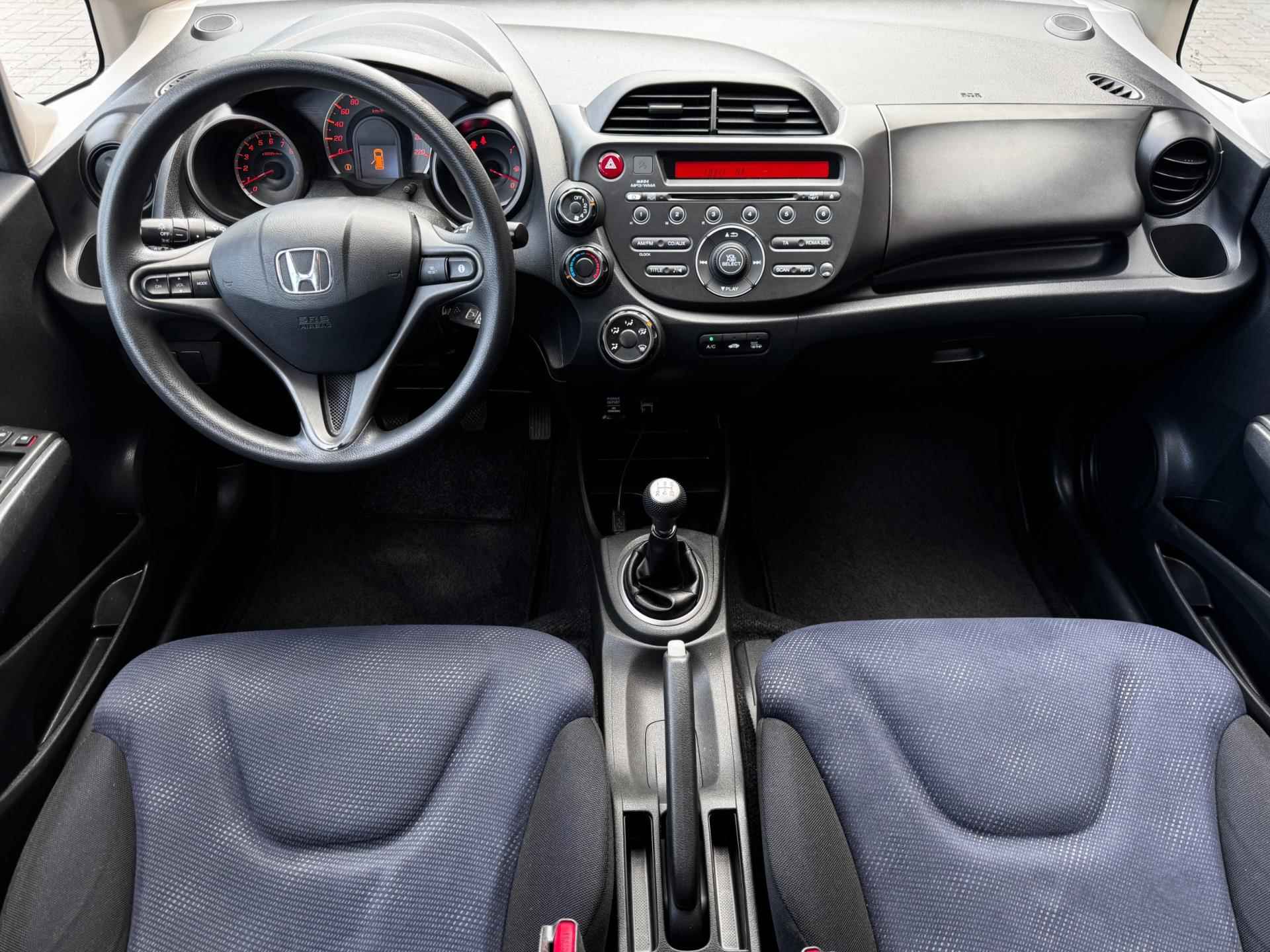 Honda Jazz 1.4 Comfort / 100 PK / Trekhaak / Airco / Elek. Pakket + C.V. met afstandsbediening - 4/39