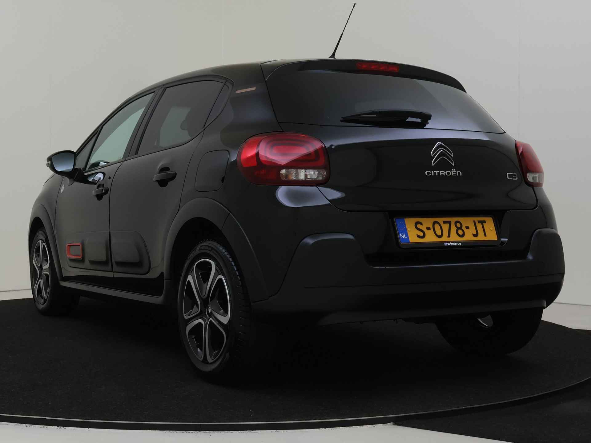 Citroën C3 1.2 PureTech C-Series | Pack Navigatie | Climate Control - 5/41