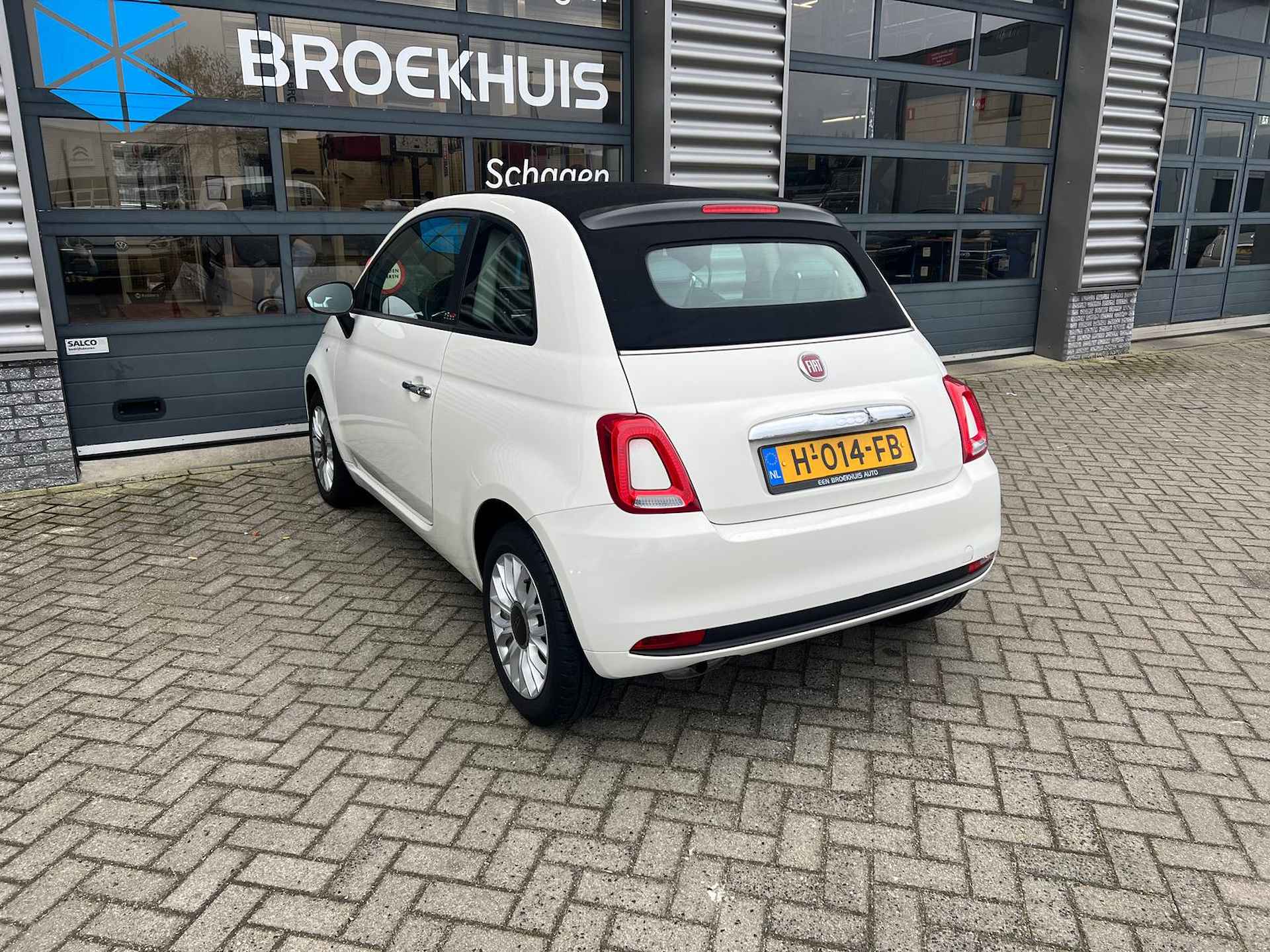 Fiat 500C 1.2 70 pk Young | Airco | Navigatie | Dab | - 8/27