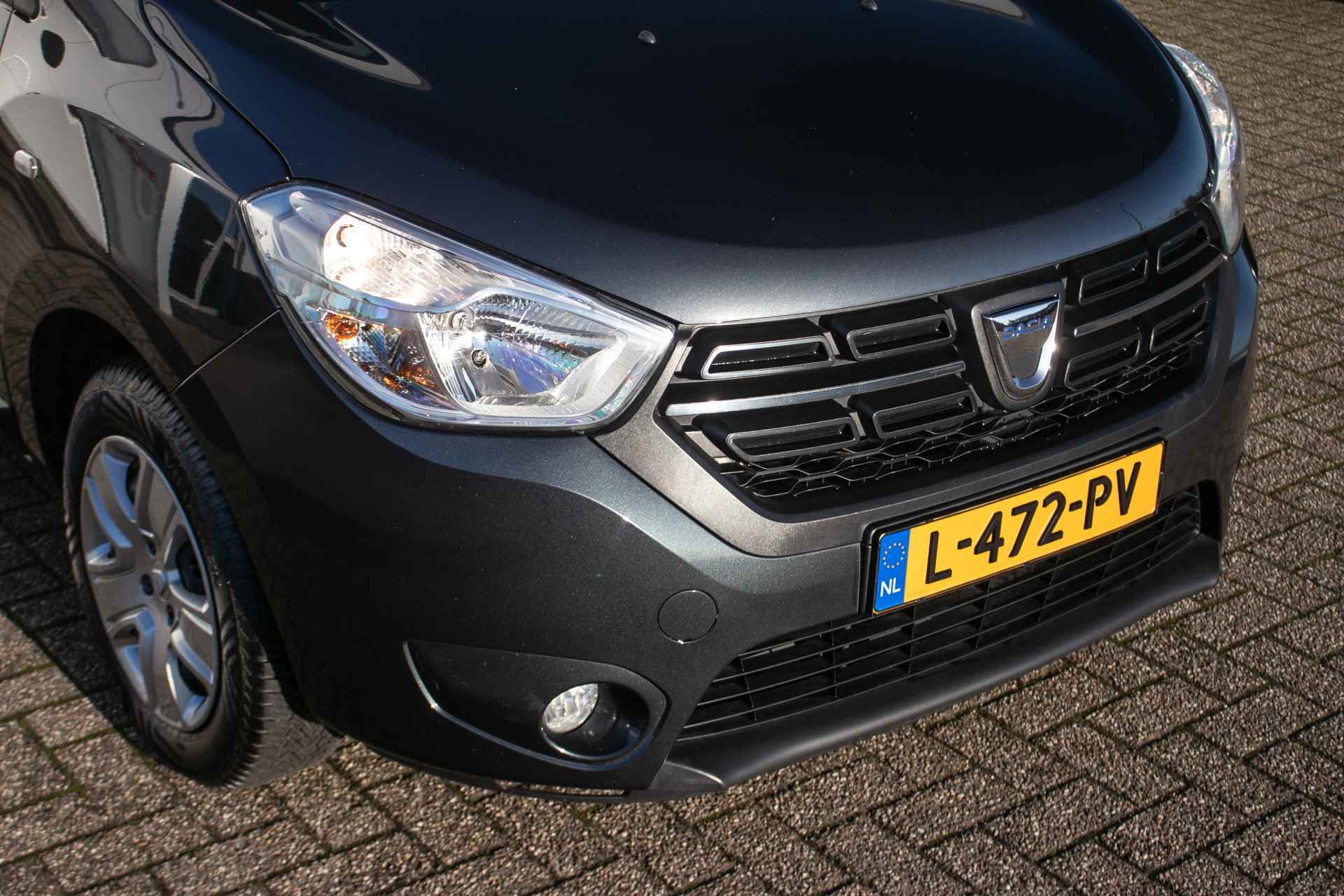 Dacia Lodgy 1.3 TCe Essential 7p. All-in rijklaarprijs | Navi | Cruise | Stoelverw. | Afn. trekhaak - 23/35