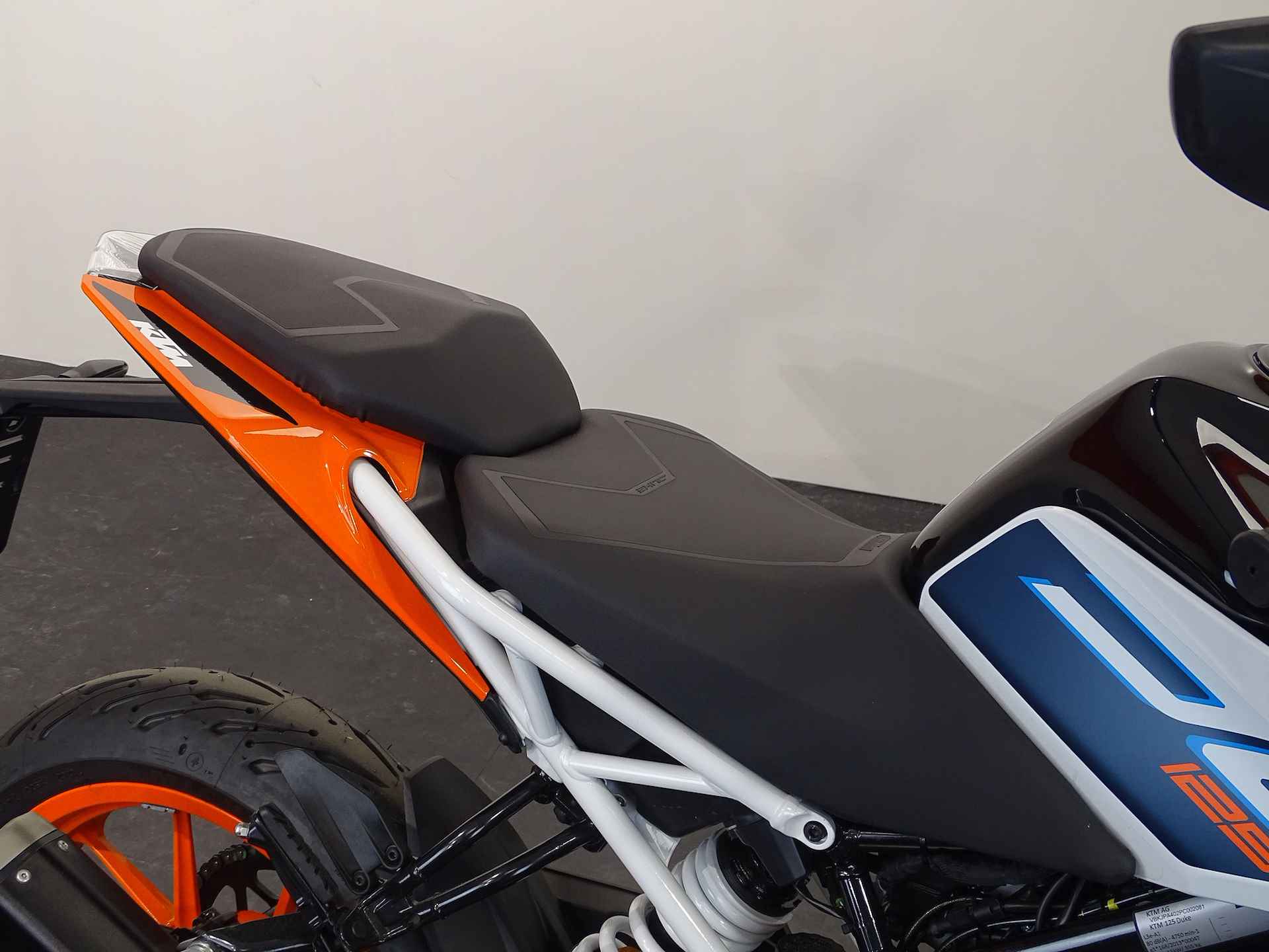 KTM 125 DUKE - 6/12