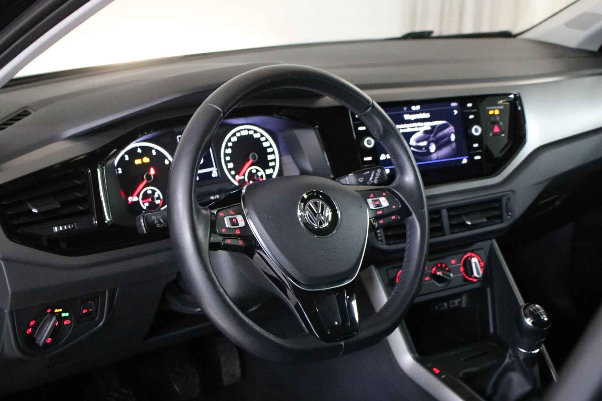 Volkswagen Polo 1.0 TSI Comfortline 95 PK. AIRCO | CRUISE  | NAP | NAVIGATIE | PARK. SENSOR. - 4/32