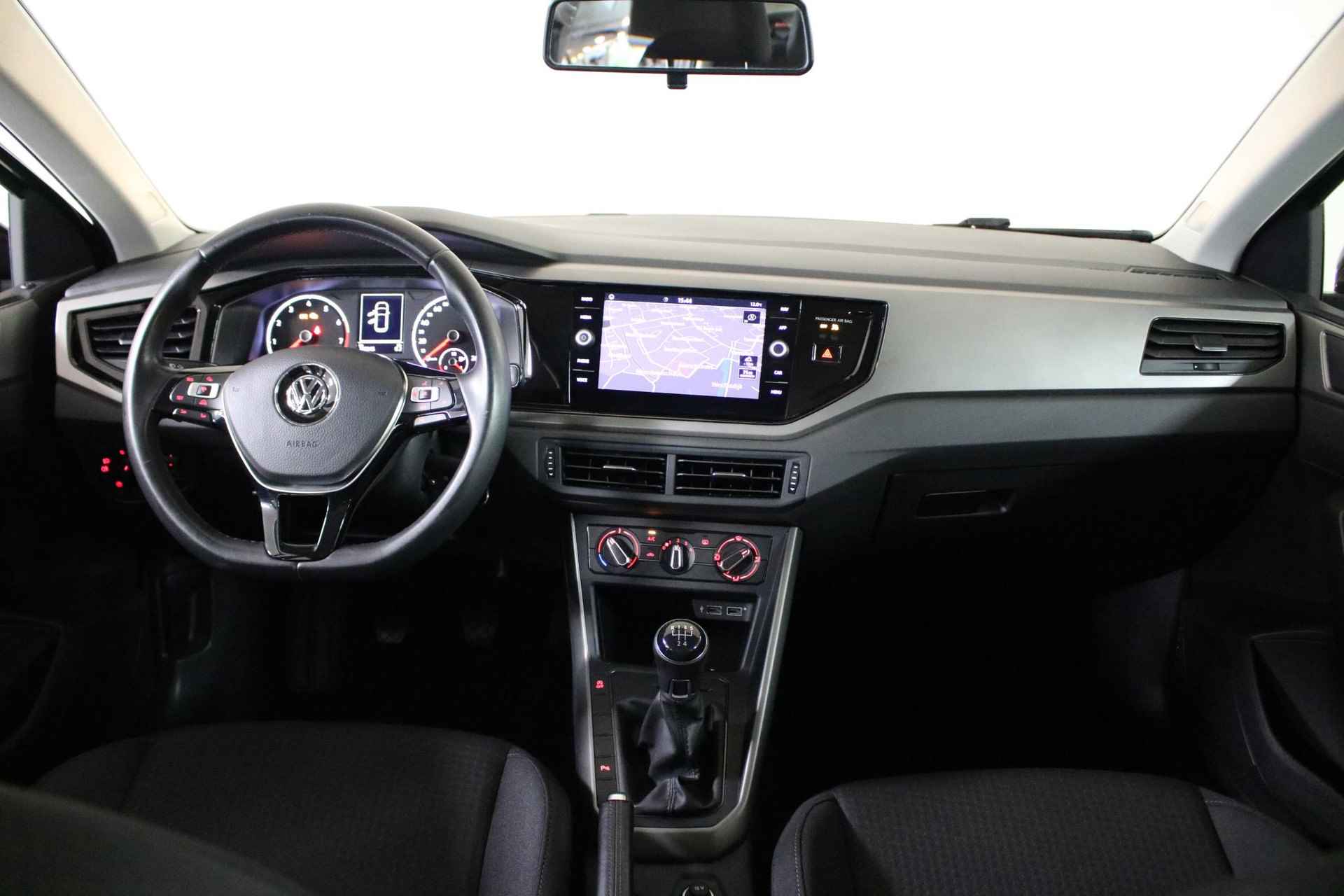 Volkswagen Polo 1.0 TSI Comfortline 95 PK. AIRCO | CRUISE  | NAP | NAVIGATIE | PARK. SENSOR. - 5/32