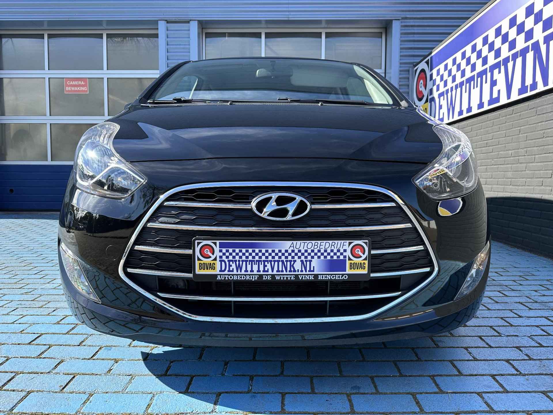 Hyundai ix20 1.6i AUTOMAAT STOEL+STUUR VERW. PDC - 7/30