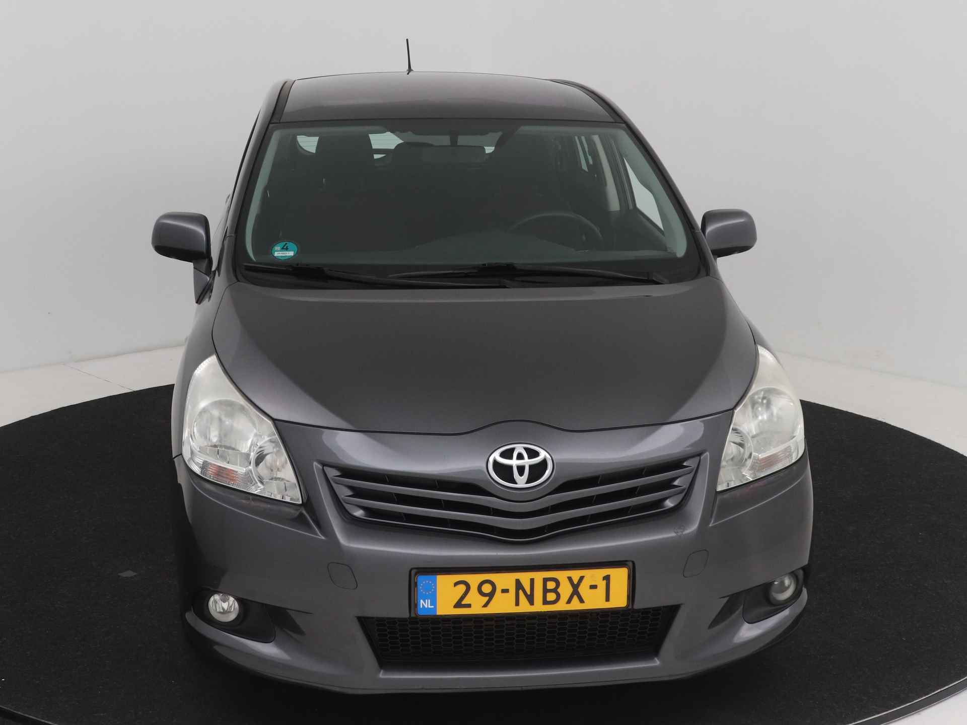 Toyota Verso 1.8 VVT-i Business Limited | Camera | Cruise Control | Climate Control | - 28/49