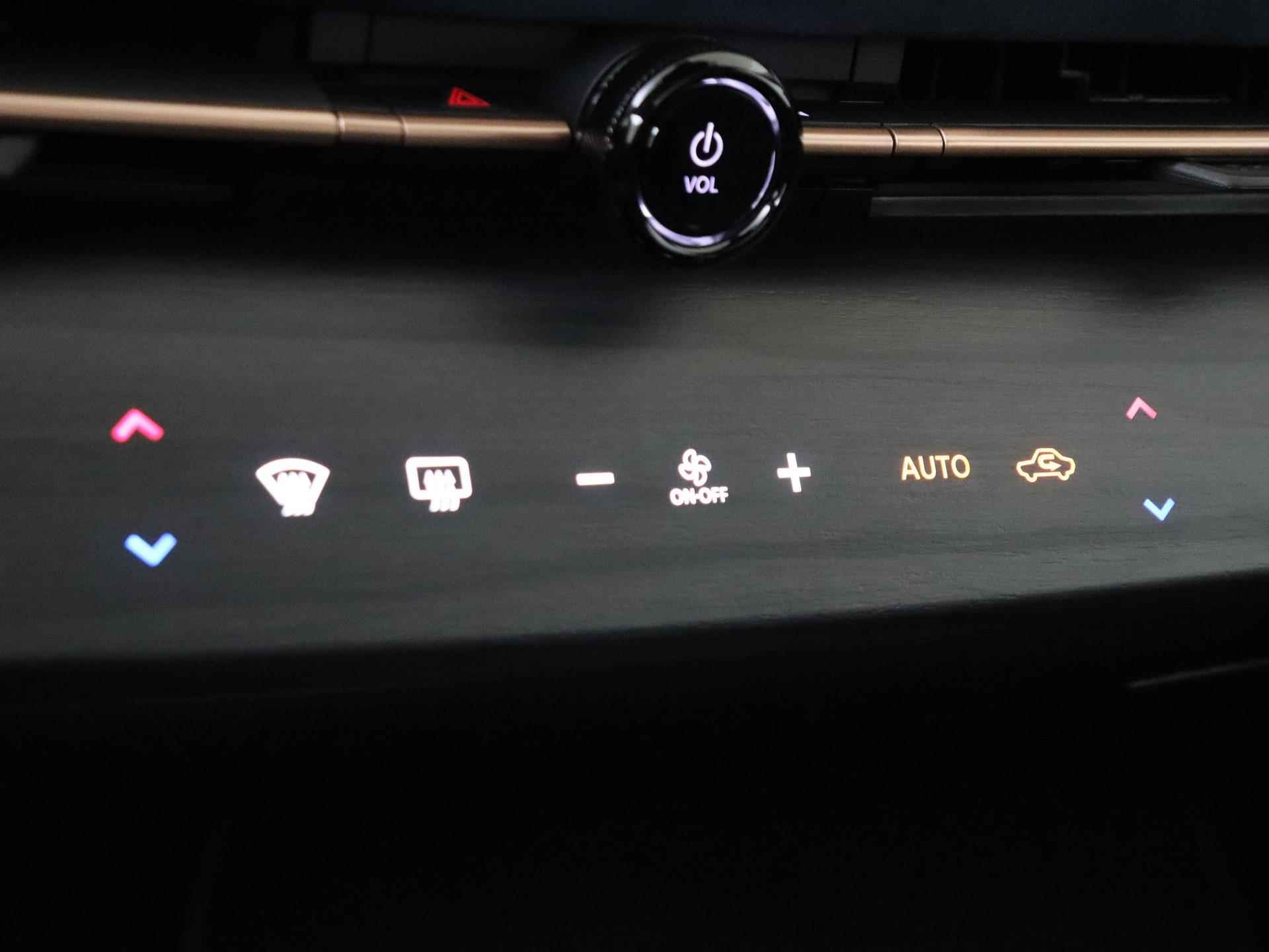 Nissan Ariya 91 kWh - 240PK Evolve | NIEUW op kenteken | Apple Carplay/Android Auto | Navigatie | 360 camera | 19 inch Velgen | LED Lampen | Parkeersensoren | Verwarmbare voorruit | Stoel & Stuurwiel verwarming | Cruise Control | Climate Control | - 20/31