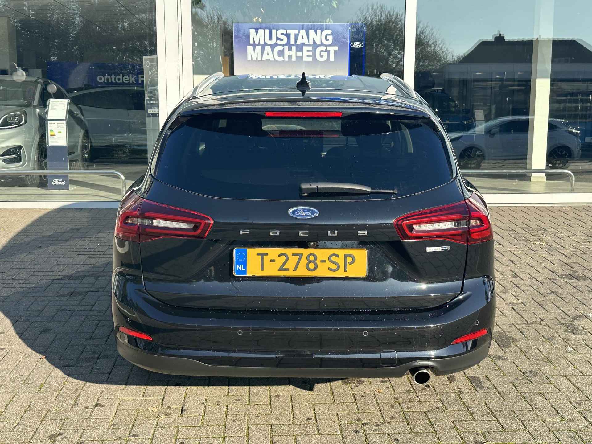 Ford Focus Wagon 1.0 EcoBoost Hybrid Titanium | Adaptive Cruise Control | Winterpack | Navigatie | Climate Control | - 7/25