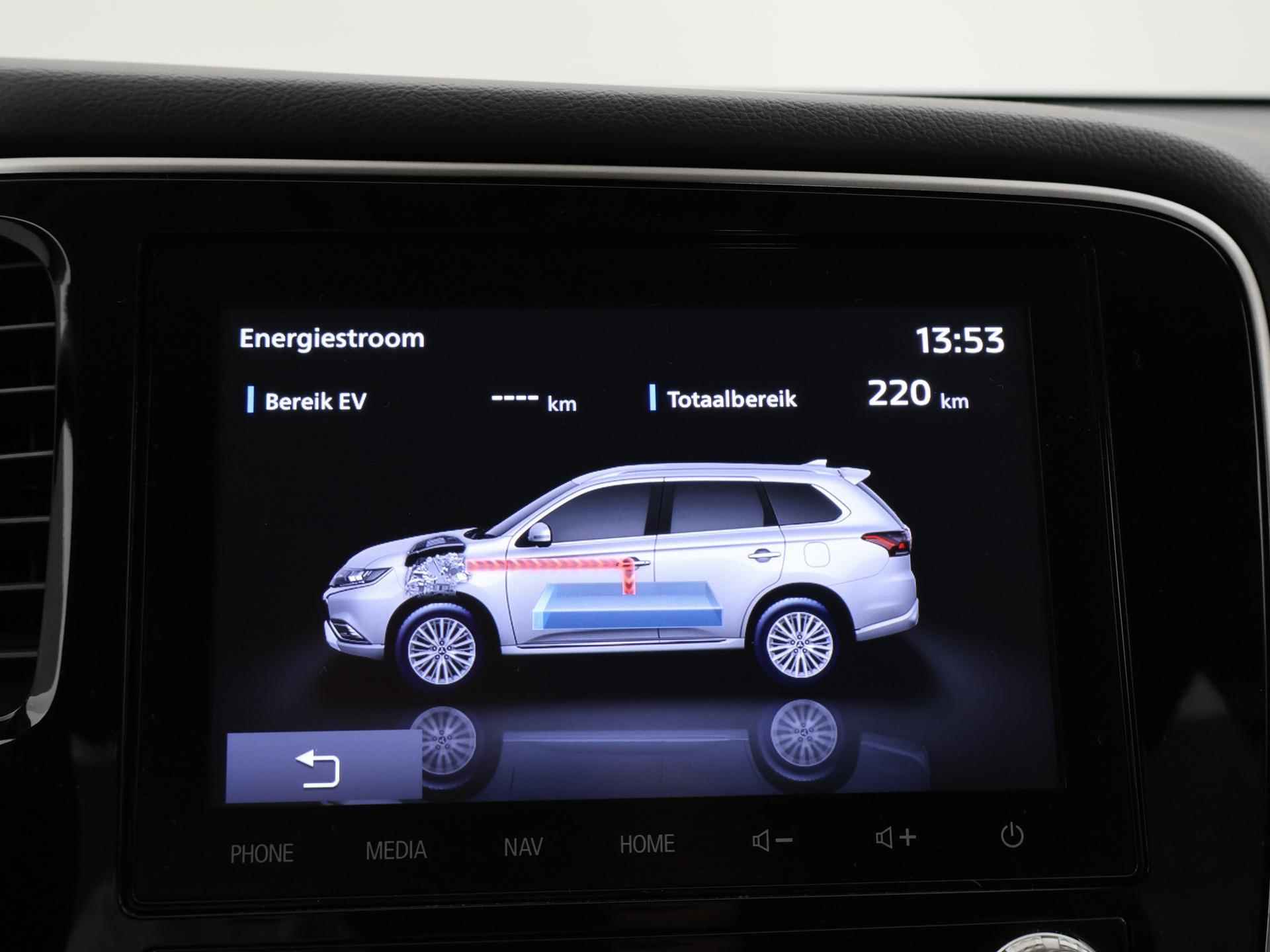 Mitsubishi Outlander 2.4 PHEV 4WD AUT. + TREKHAAK | CAMERA | LED | STOELVERW. | APPLE CARPLAY | NAVIGATIE - 51/62