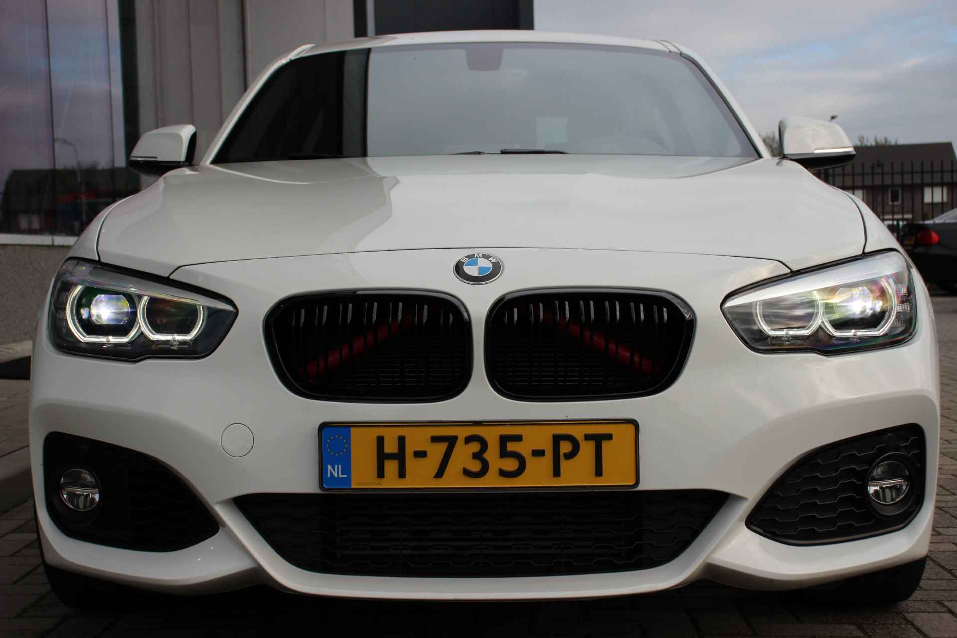 BMW 1-serie 118i Edition M Sport Shadow Executive | Led | 18'' - 6/32