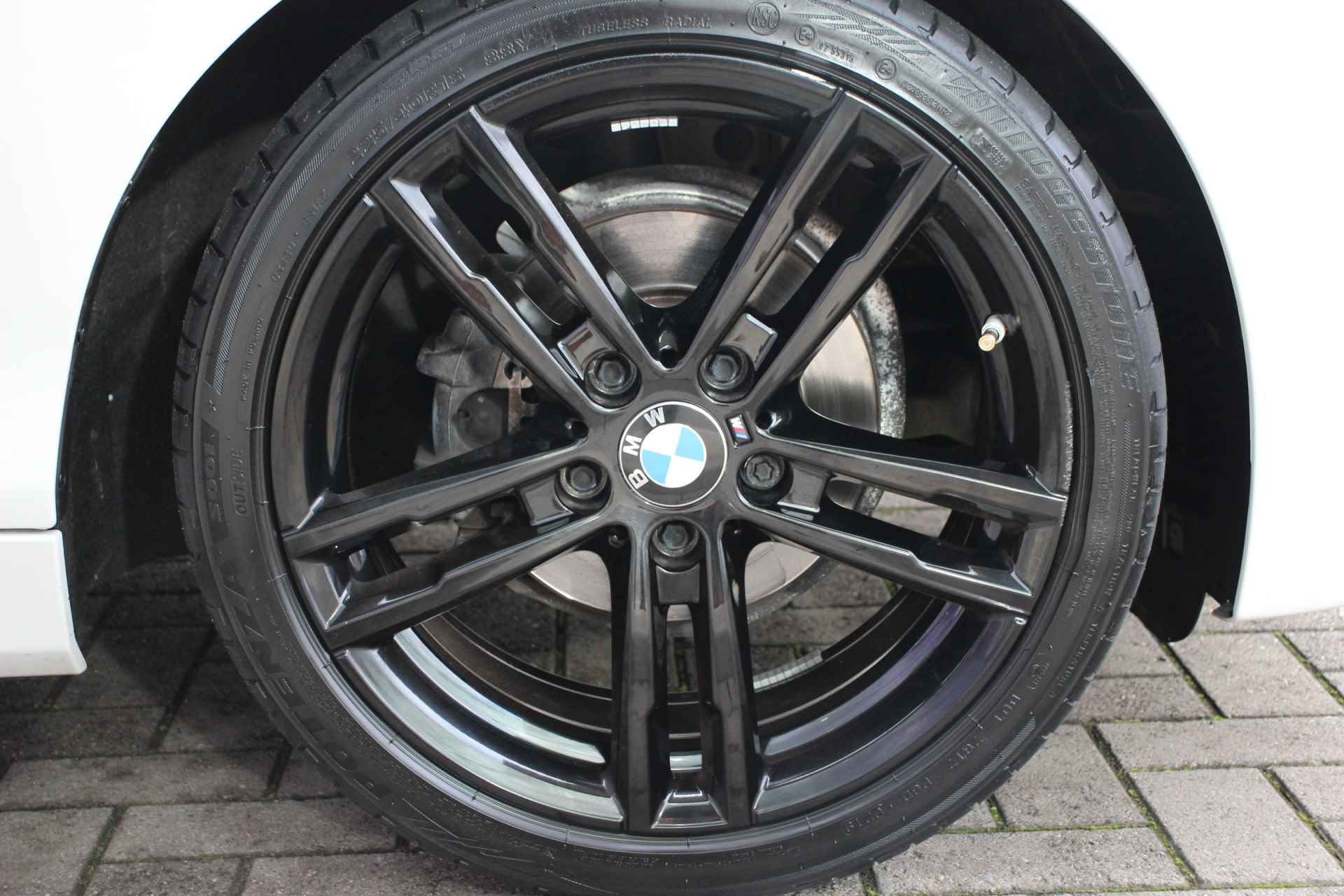 BMW 1-serie 118i Edition M Sport Shadow Executive | Led | 18'' - 20/32