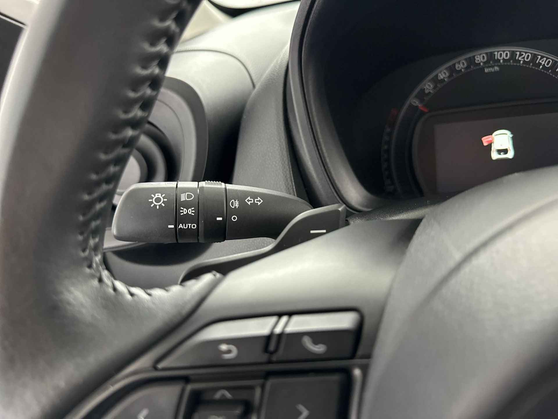 Toyota Aygo X 1.0 Comfort Automaat | Adaptieve Cruise Control | App Connect | Parkeercamera - 19/32