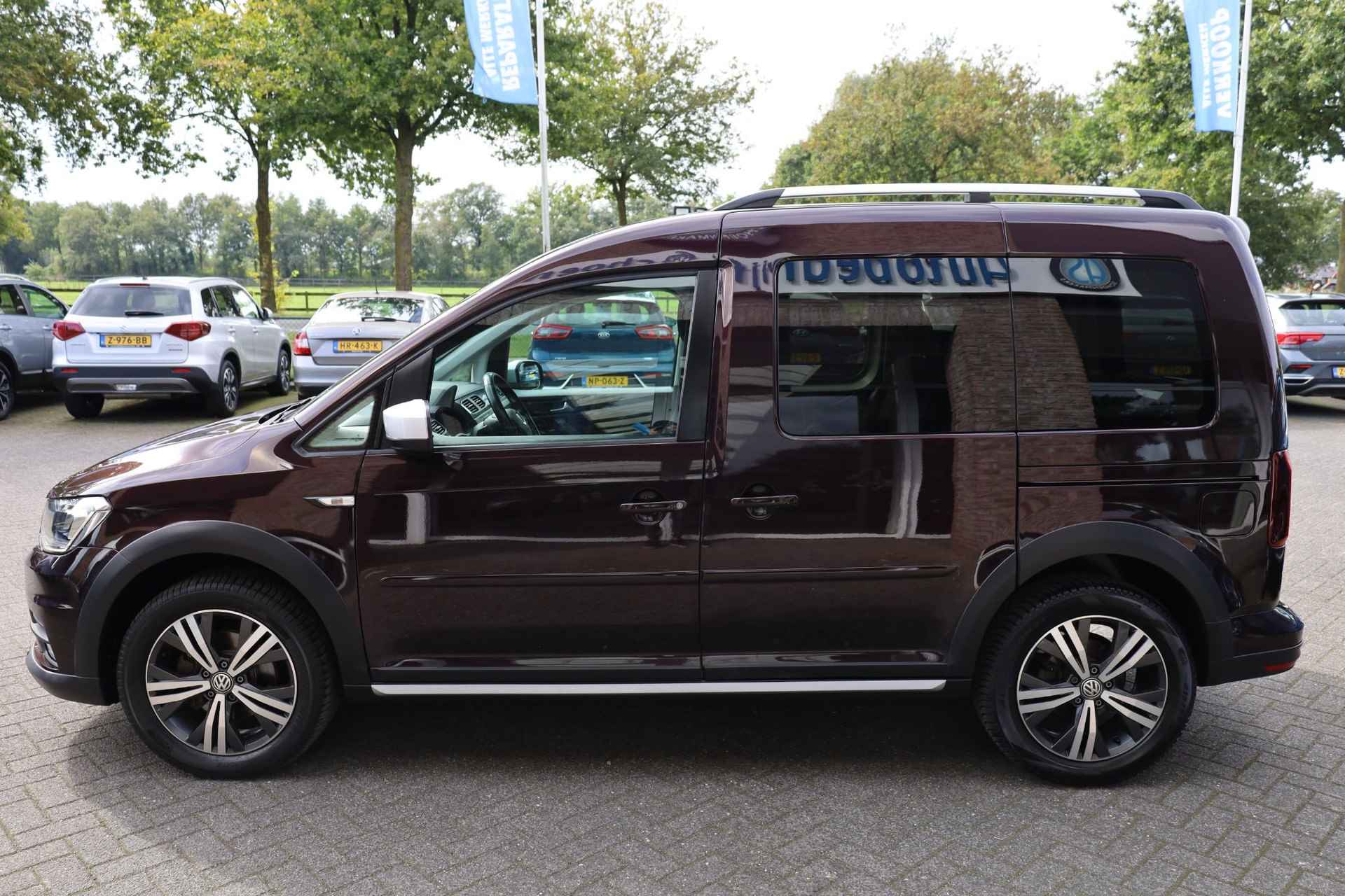 Volkswagen Caddy 2.0 TDI ALLTRACK 2 SCHUIFDEUREN AIRCO CAMERA CRUISE STOELVERWARMING 17"LMV - 35/40