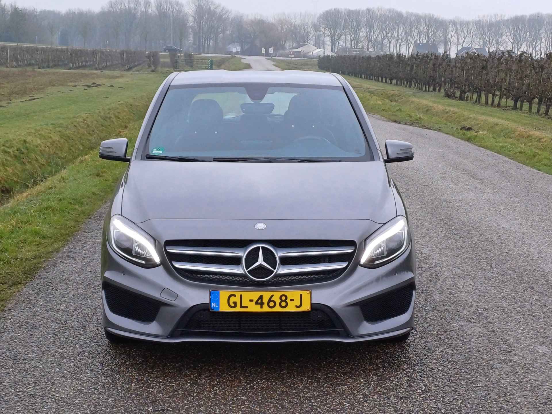 Mercedes-Benz B-Klasse 180 Ambition /AMG-Line/LED/Navi/Clima/Cruise/NL/Nieuwstaat/ - 5/45