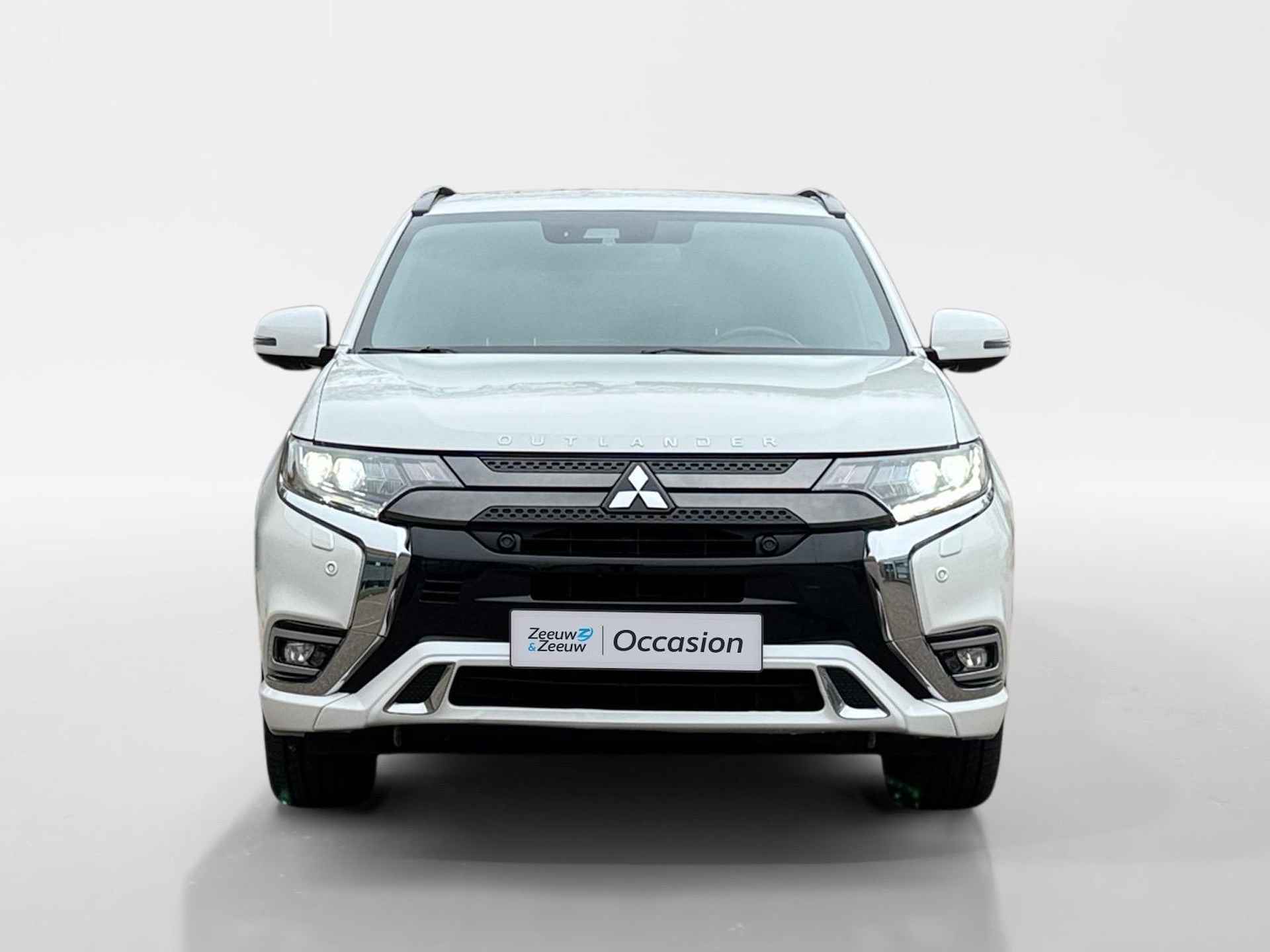 Mitsubishi Outlander 2.4 PHEV S-Edition - 2/26