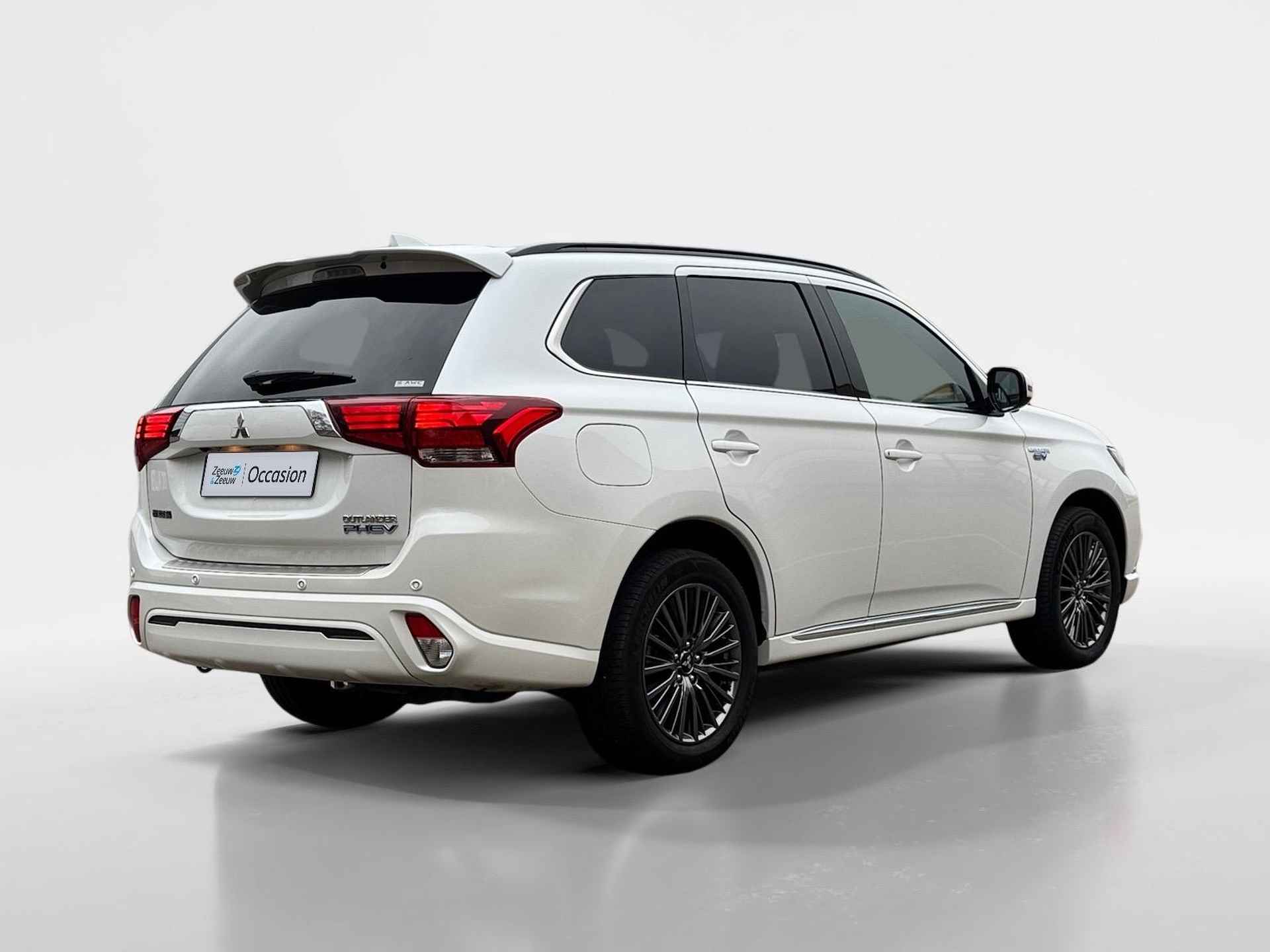 Mitsubishi Outlander 2.4 PHEV S-Edition - 5/26