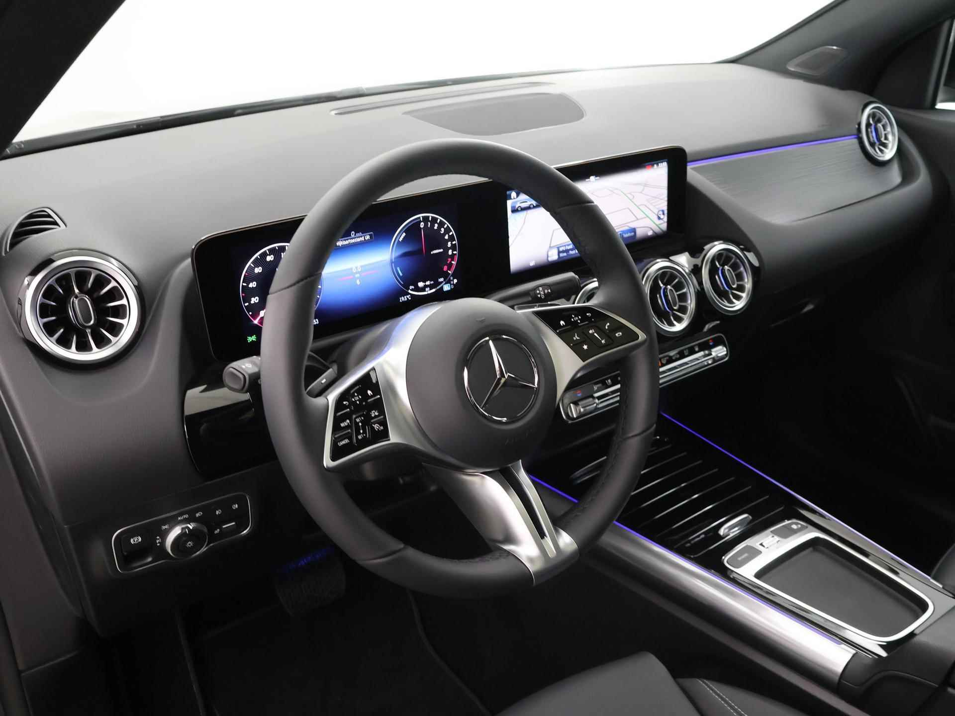 Mercedes-Benz GLA-klasse 250 e Star Edition Luxury Line Panoramadak | Winterpakket | Trekhaak | Facelift type | Led verlichting | Key less go - 8/53