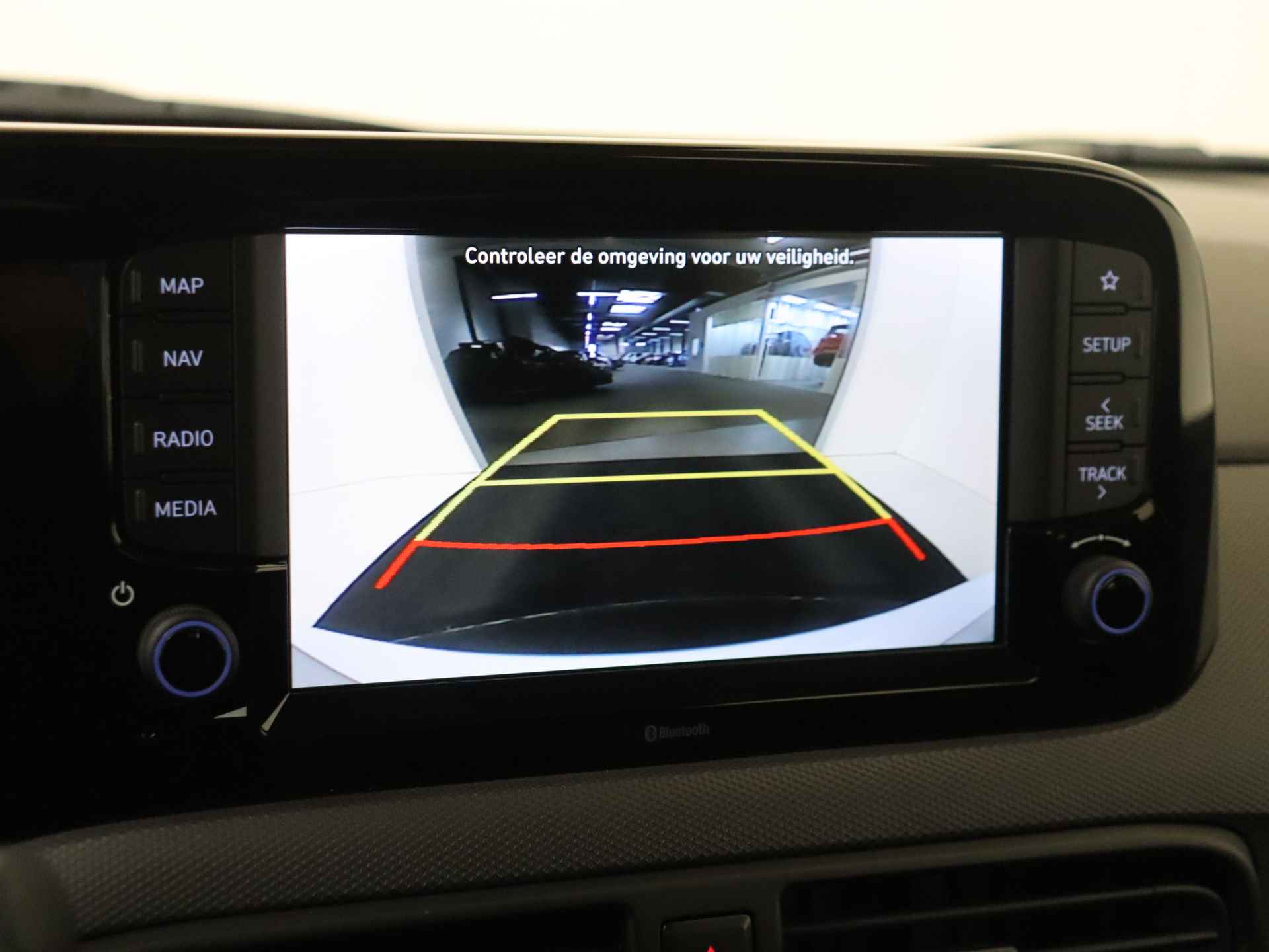 Hyundai i10 1.0 Comfort | Navigatie | Camera | Apple Carplay | Two Tone - 15/39