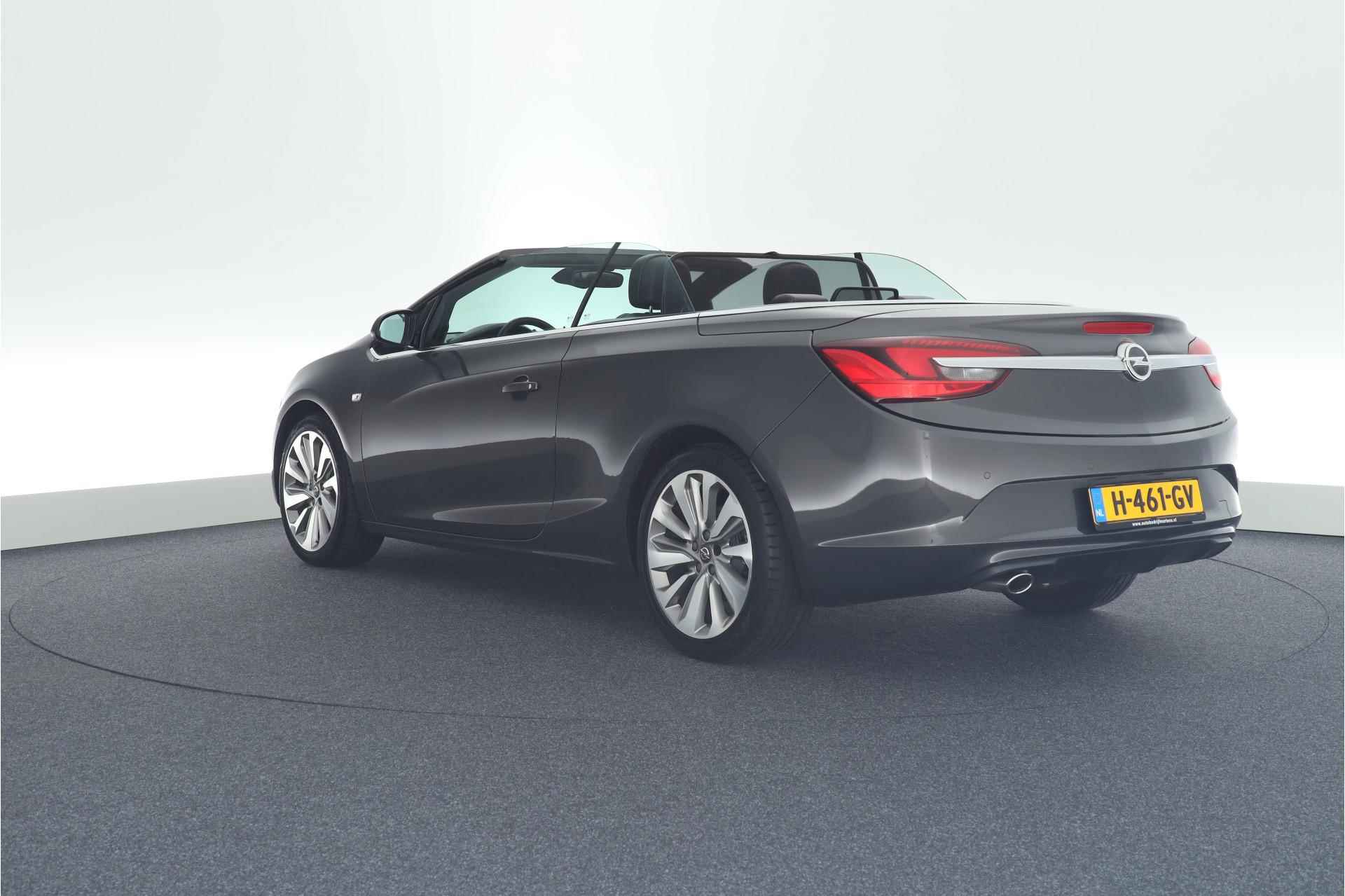 Opel Cascada 1.4 Turbo 140pk H6 ecoFLEX Cosmo Navigatie Stoelverwarming Parkeersensoren - 5/33