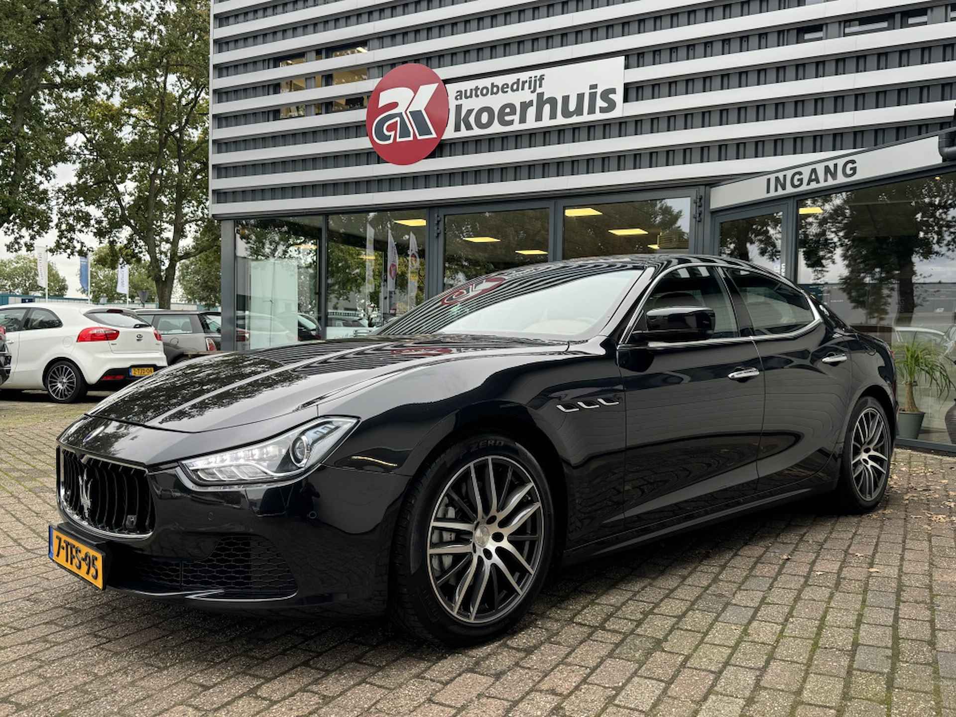 Maserati Ghibli 3.0 V6 D - 2/39