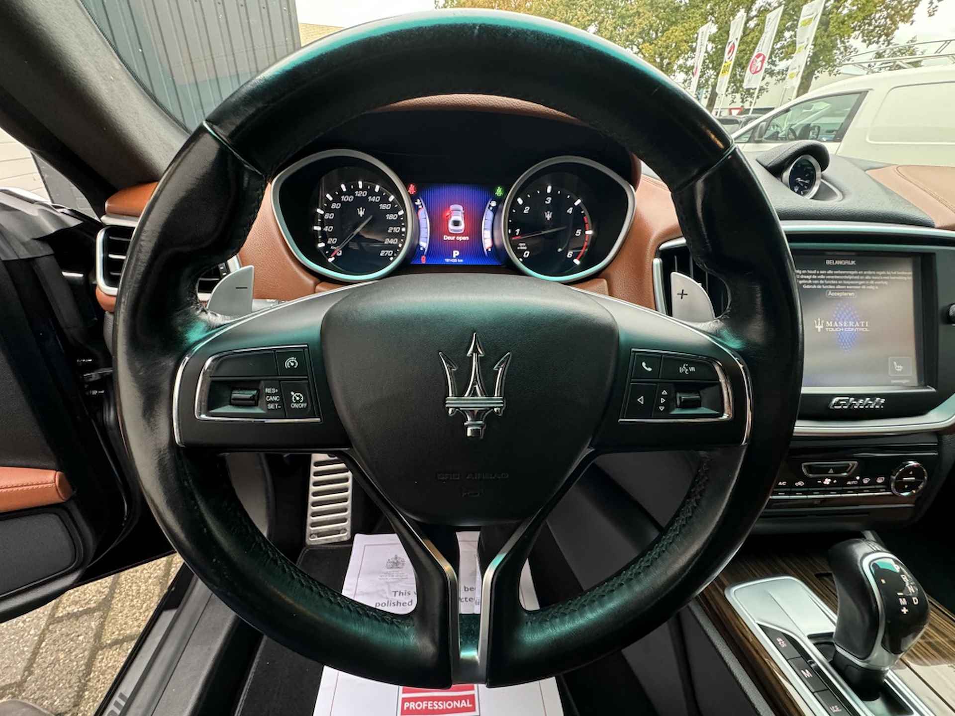 Maserati Ghibli 3.0 V6 D - 28/39