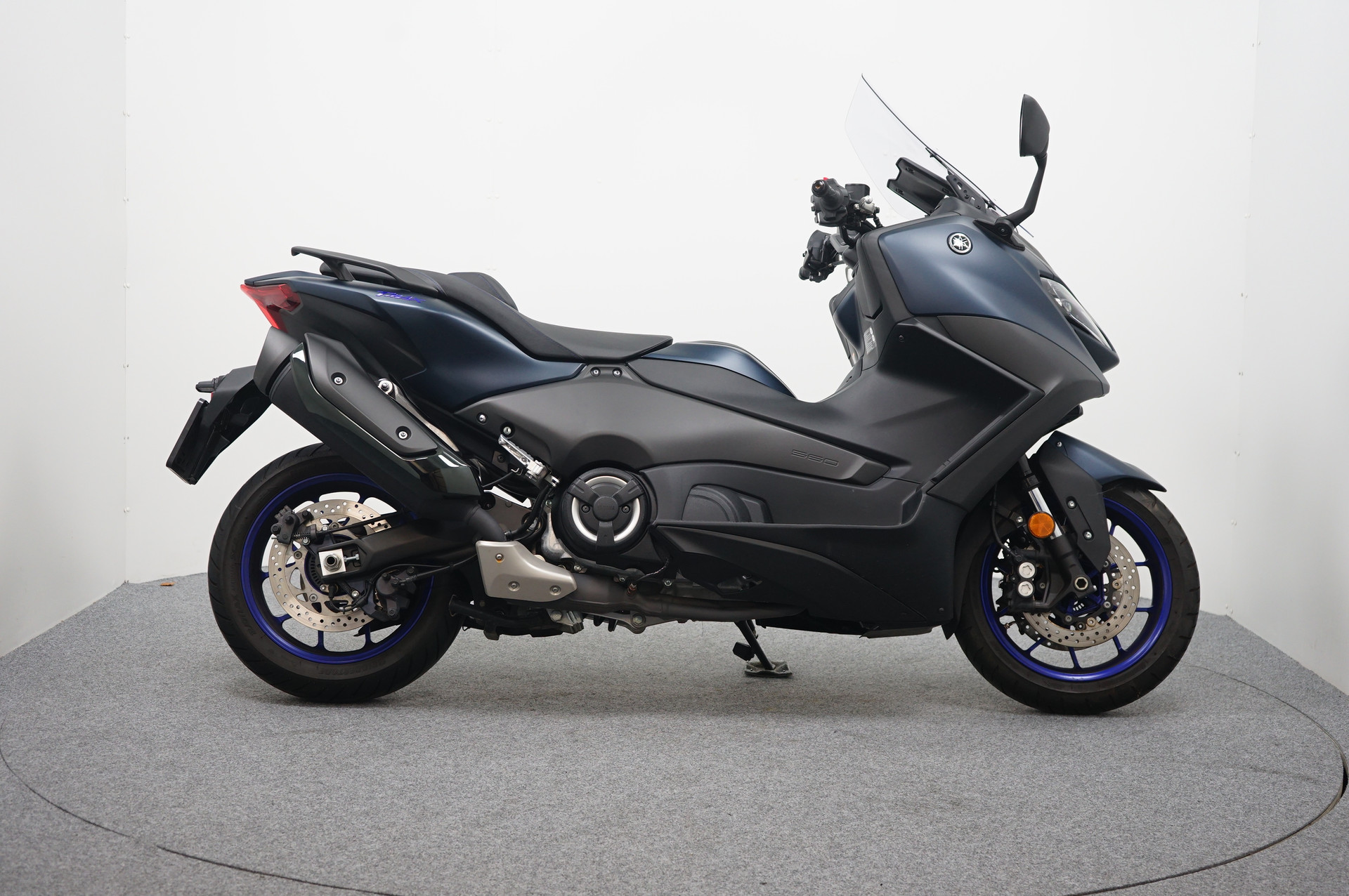 Yamaha T-MAX