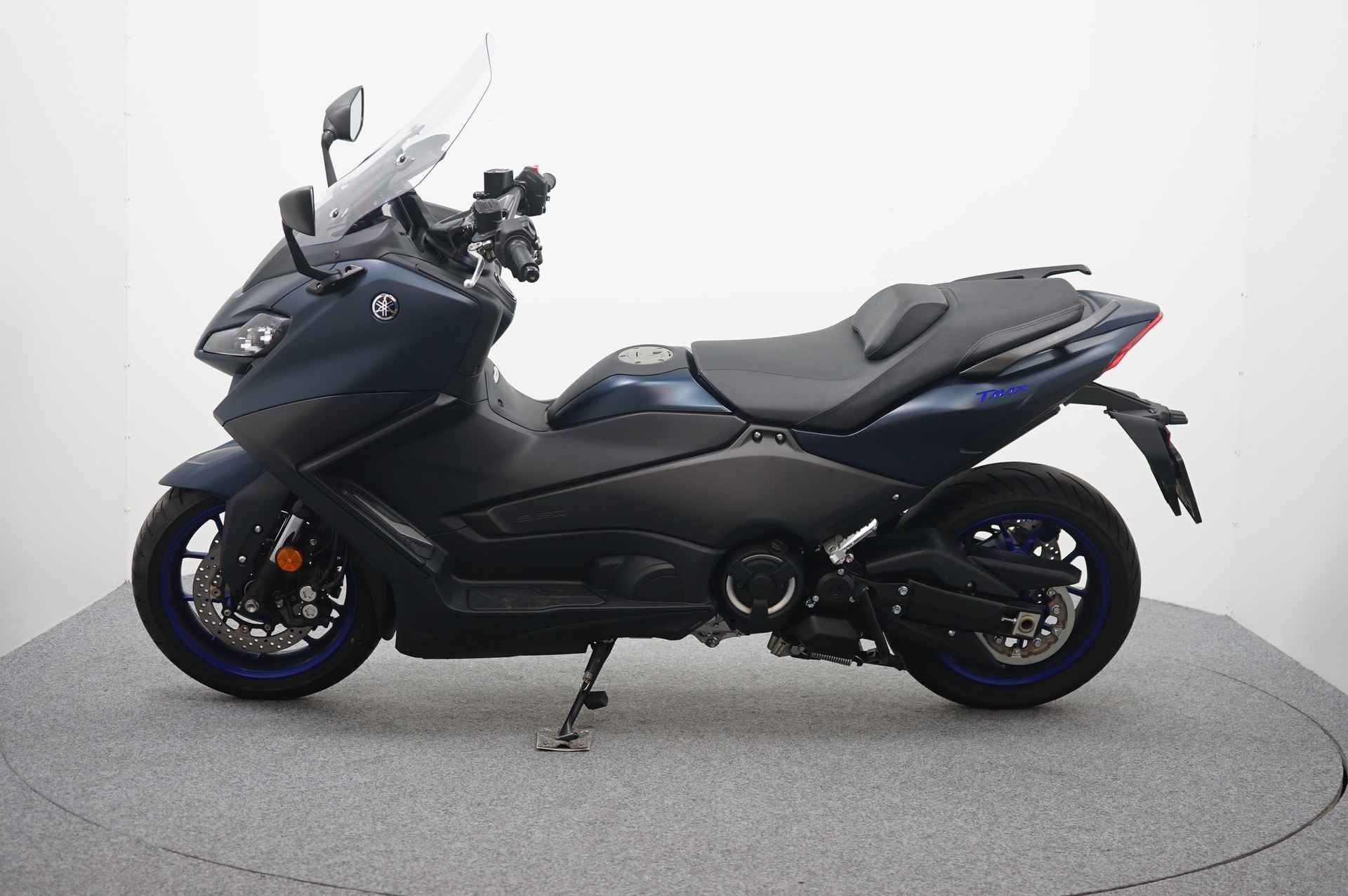 Yamaha T-MAX - 5/15