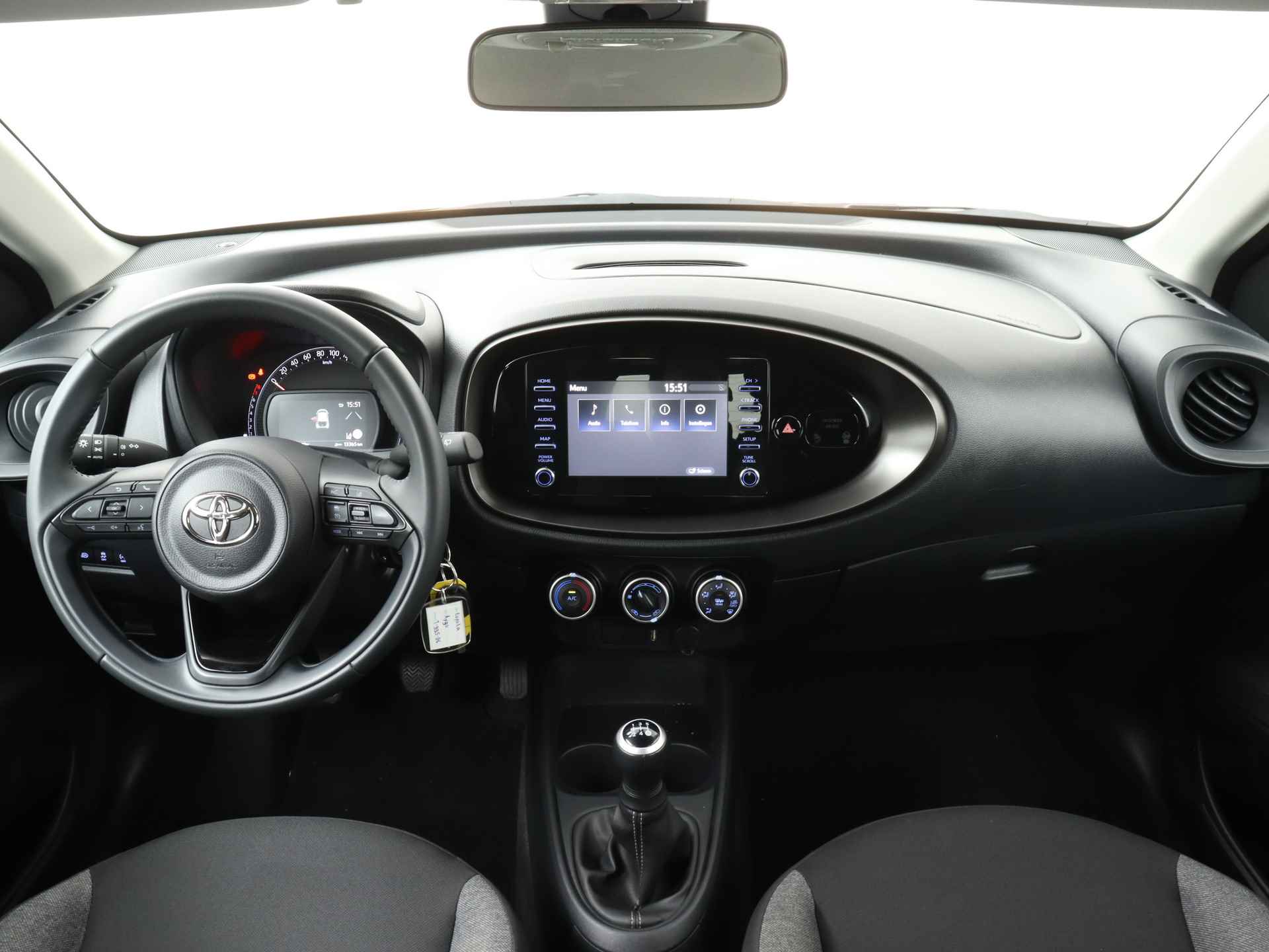 Toyota Aygo X 1.0 VVT-i MT play | Airco | Cruise control-Adaptive |  DAB+ | Apple Carplay/Android Auto | - 6/41