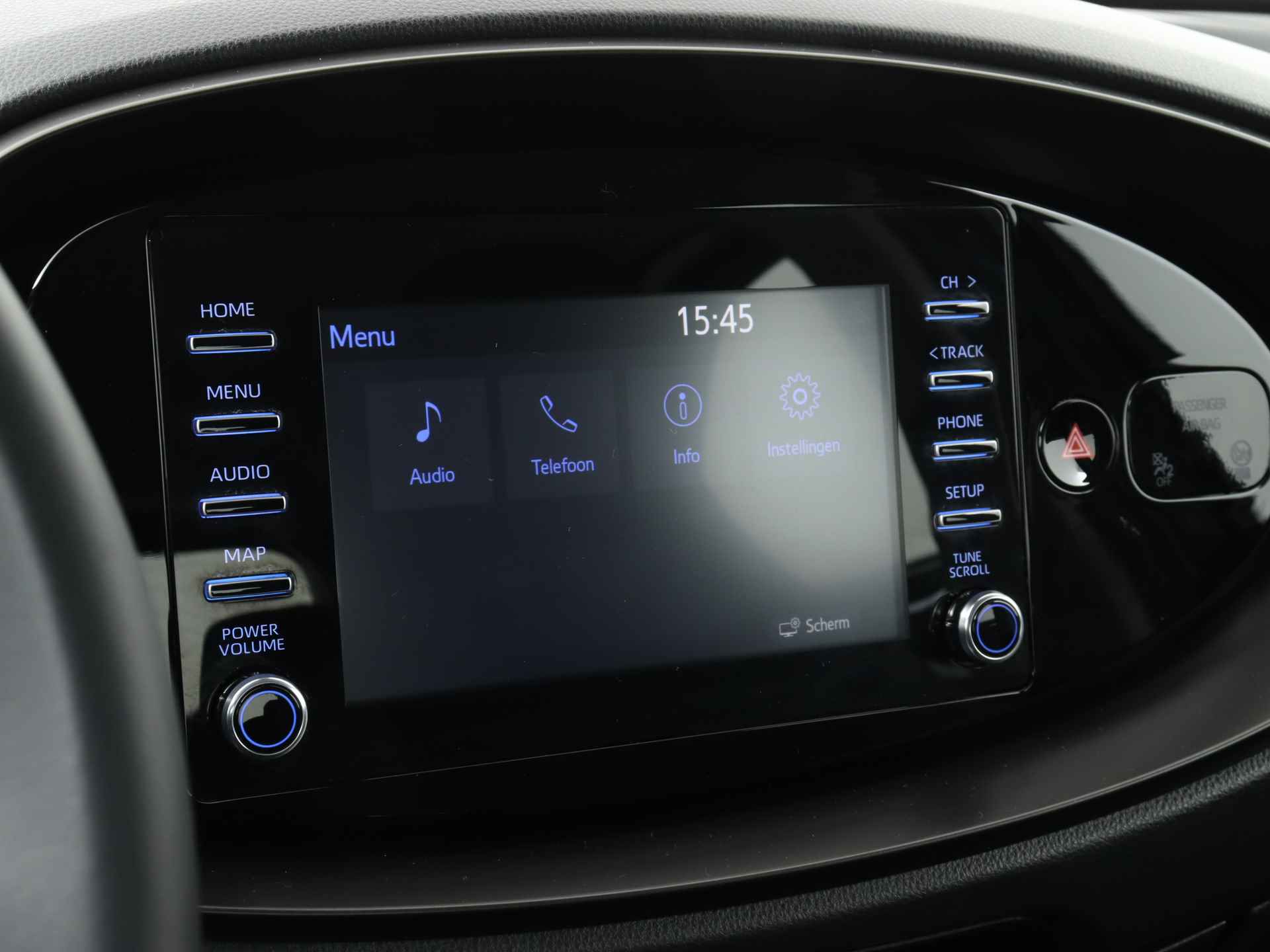 Toyota Aygo X 1.0 VVT-i MT play | Airco | Cruise control-Adaptive |  DAB+ | Apple Carplay/Android Auto | - 10/41