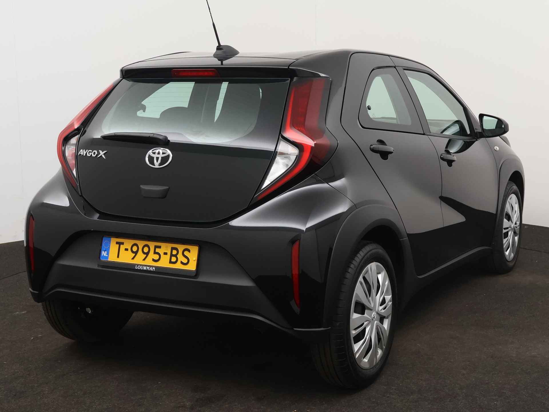 Toyota Aygo X 1.0 VVT-i MT play | Airco | Cruise control-Adaptive |  DAB+ | Apple Carplay/Android Auto | - 18/41