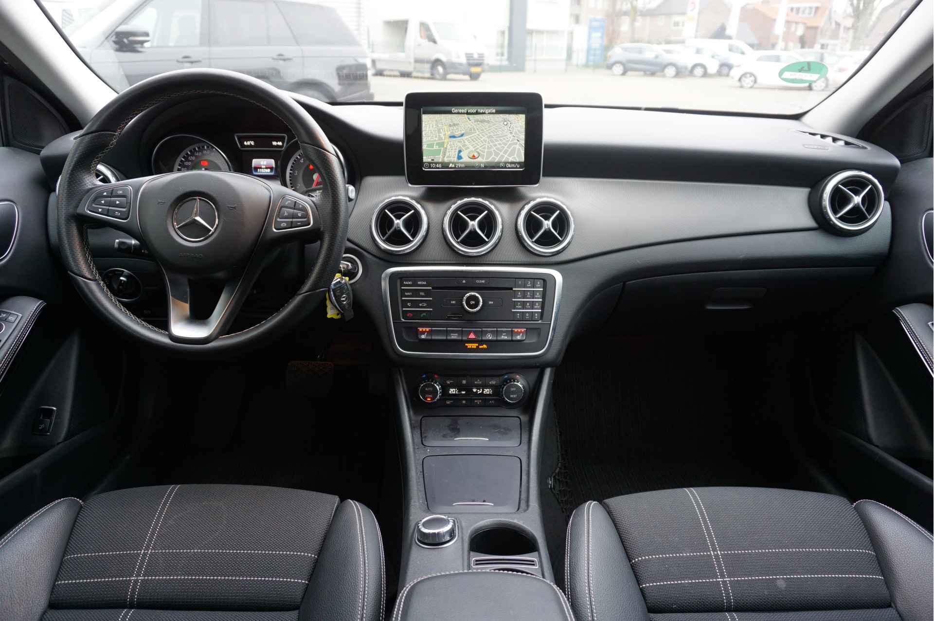 Mercedes-Benz GLA 200 Prestige Automaat - 13/22