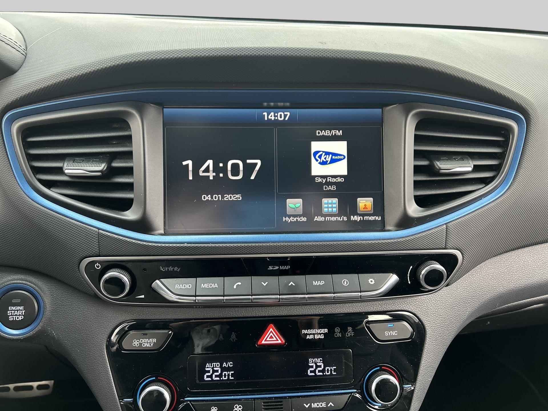 Hyundai IONIQ 1.6 GDi Premium - 12/32