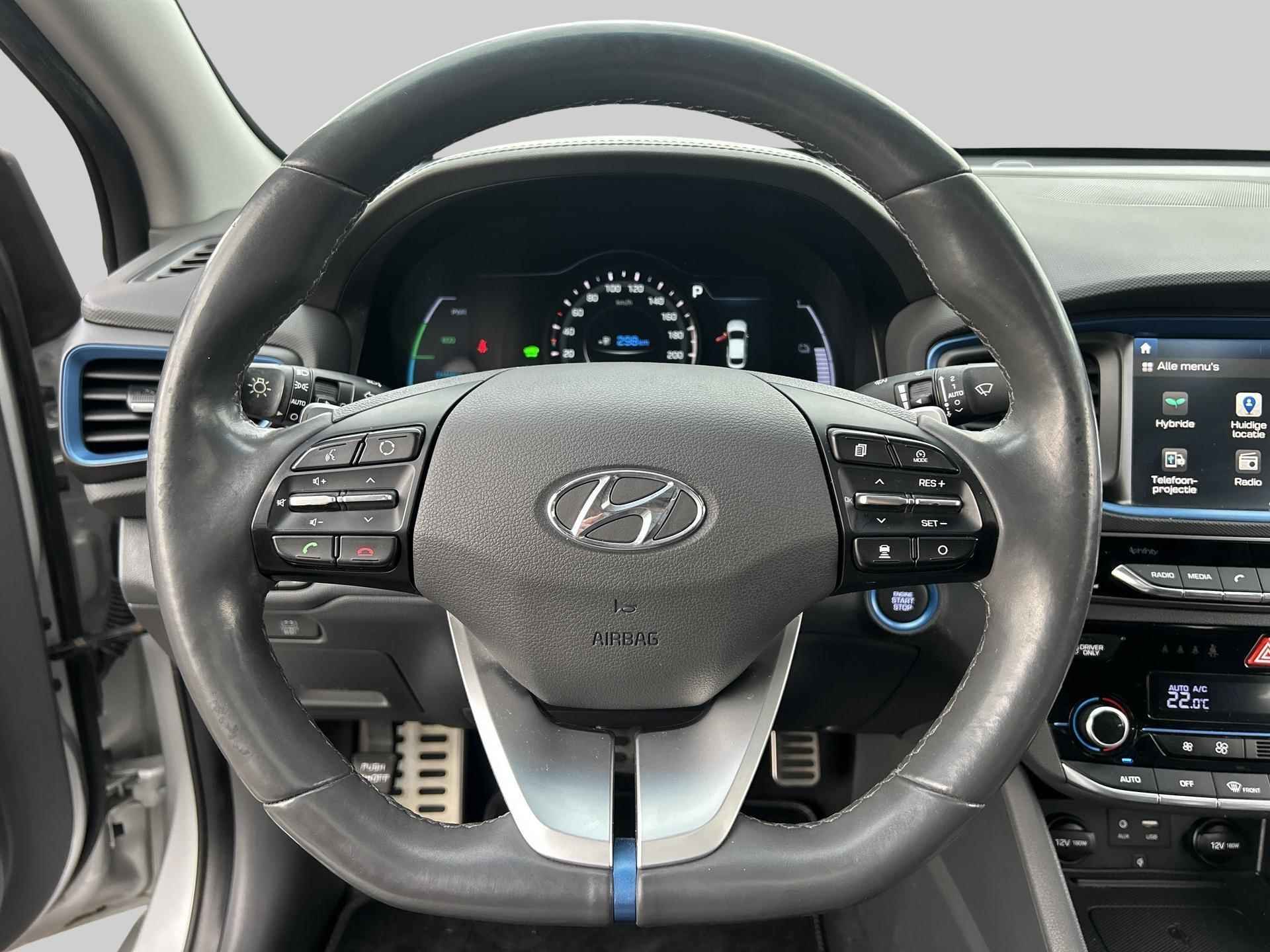 Hyundai IONIQ 1.6 GDi Premium - 21/32