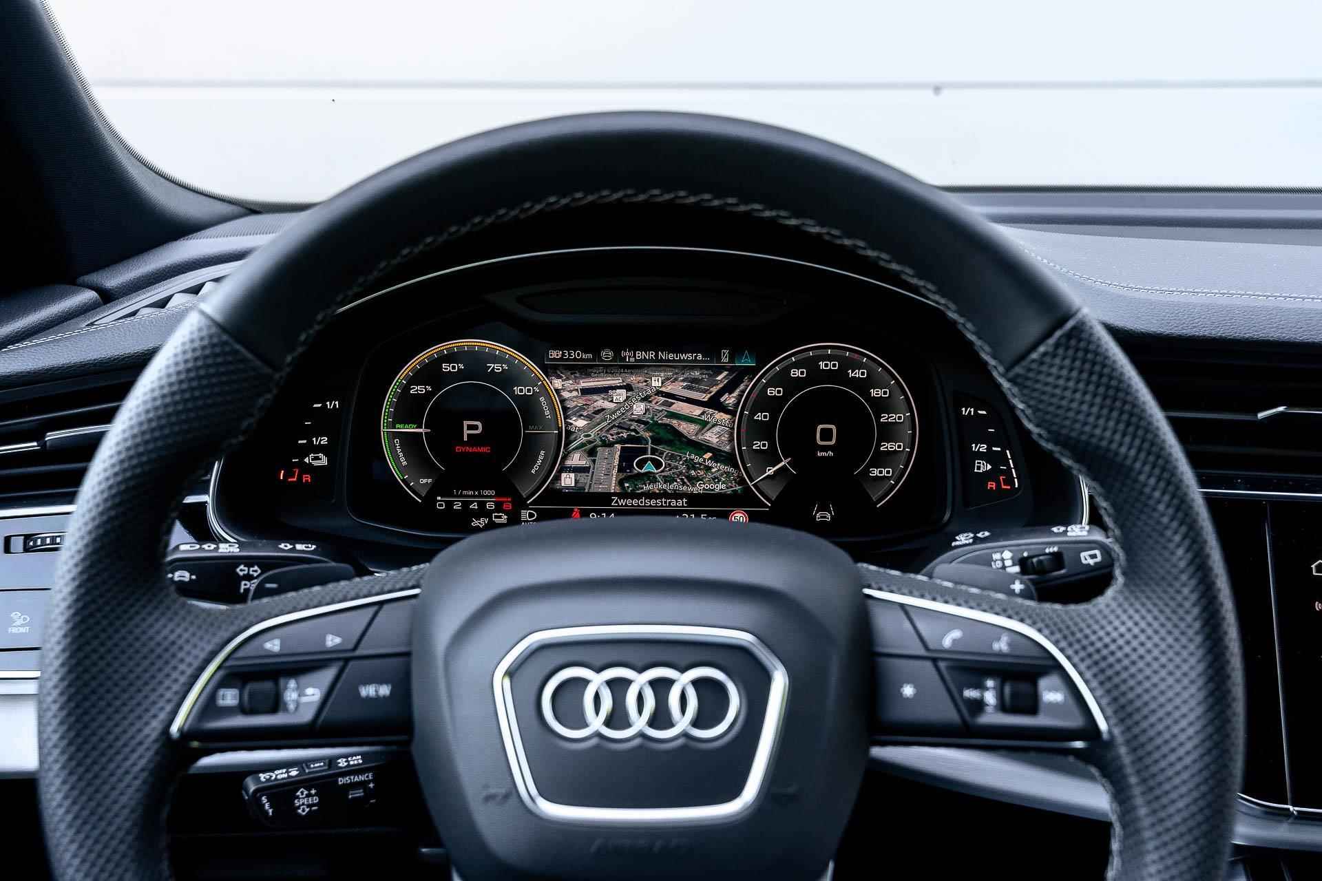 Audi Q8 55 TFSIe 381pk Quattro S-Line Edition | Panoramadak | B&O | 23" | Trekhaak - 29/55