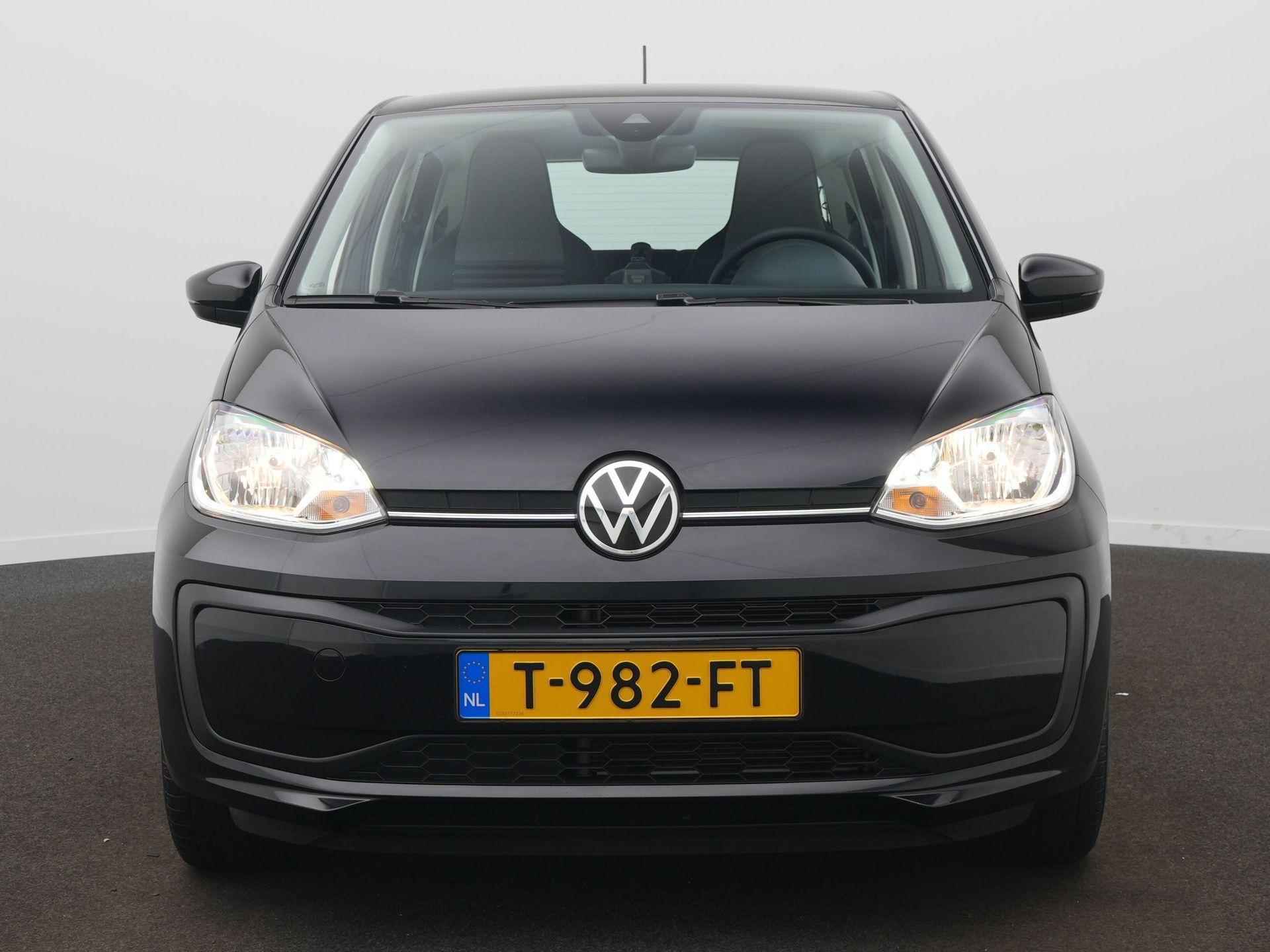 Volkswagen Up! 1.0 / Cruise / Camera / Climate - 2/31