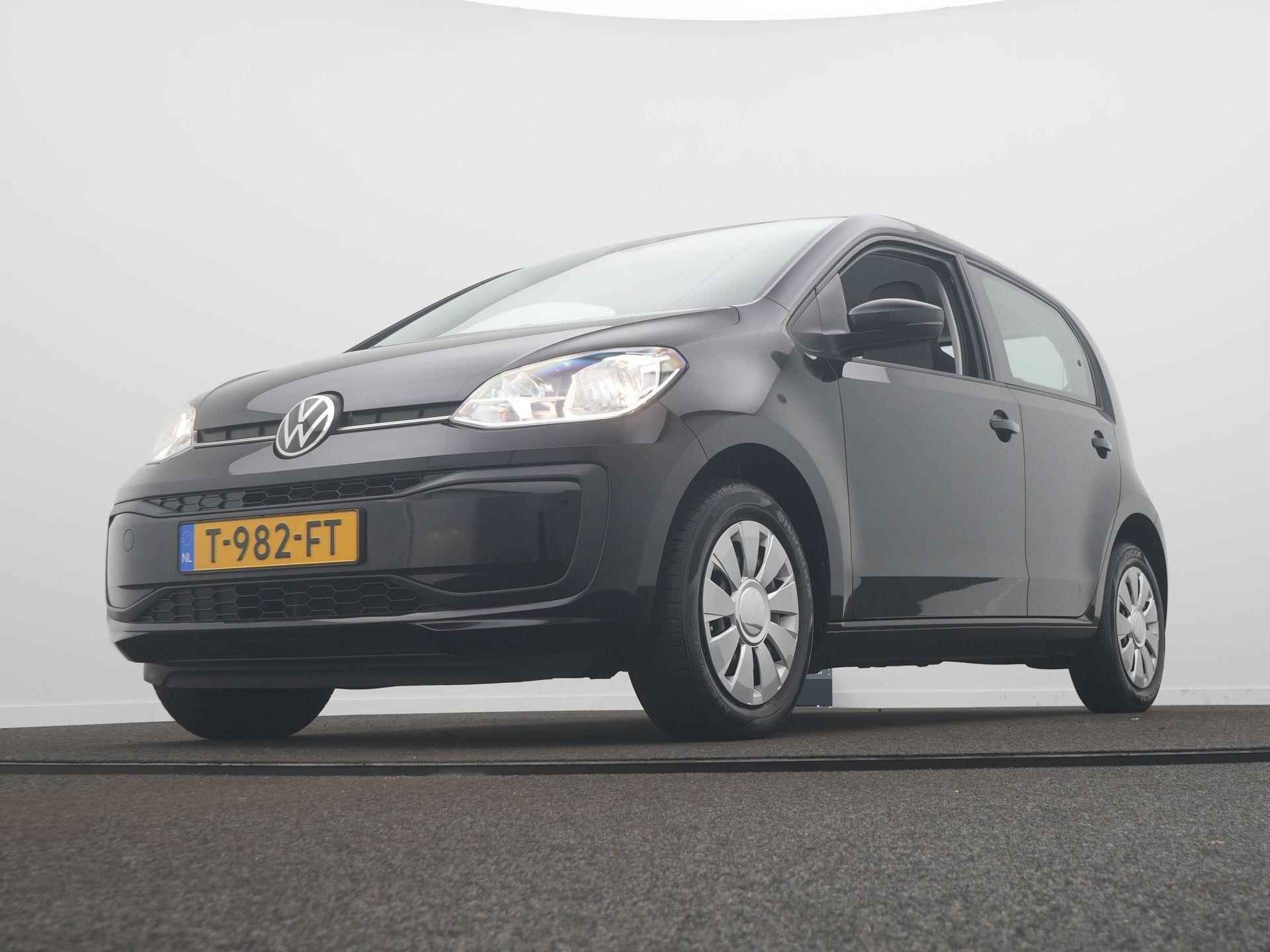 Volkswagen Up! 1.0 / Cruise / Camera / Climate - 9/31