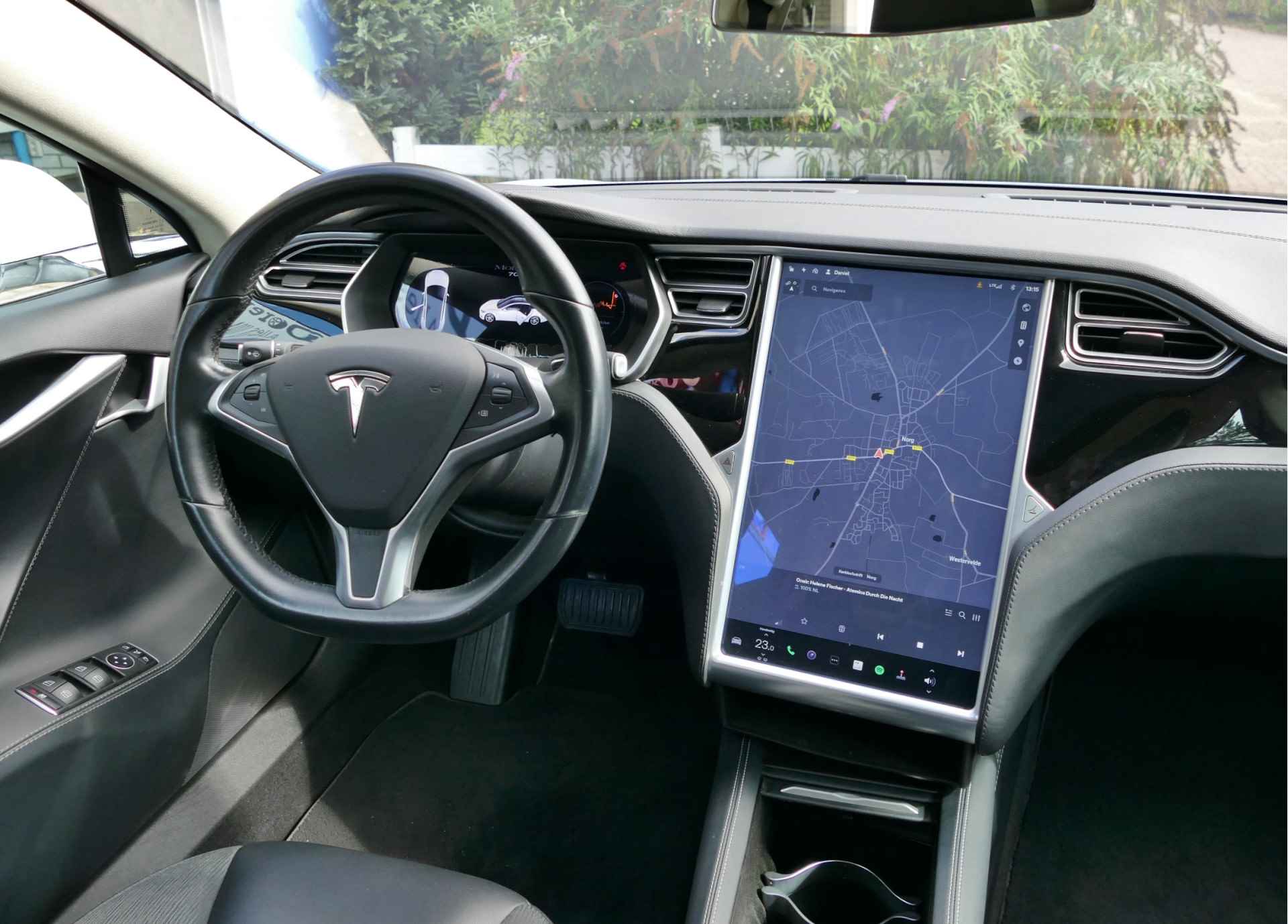 Tesla Model S 70D | elektrisch panoramadak | FREE CHARGE | stoelverwarming | camera - 10/61