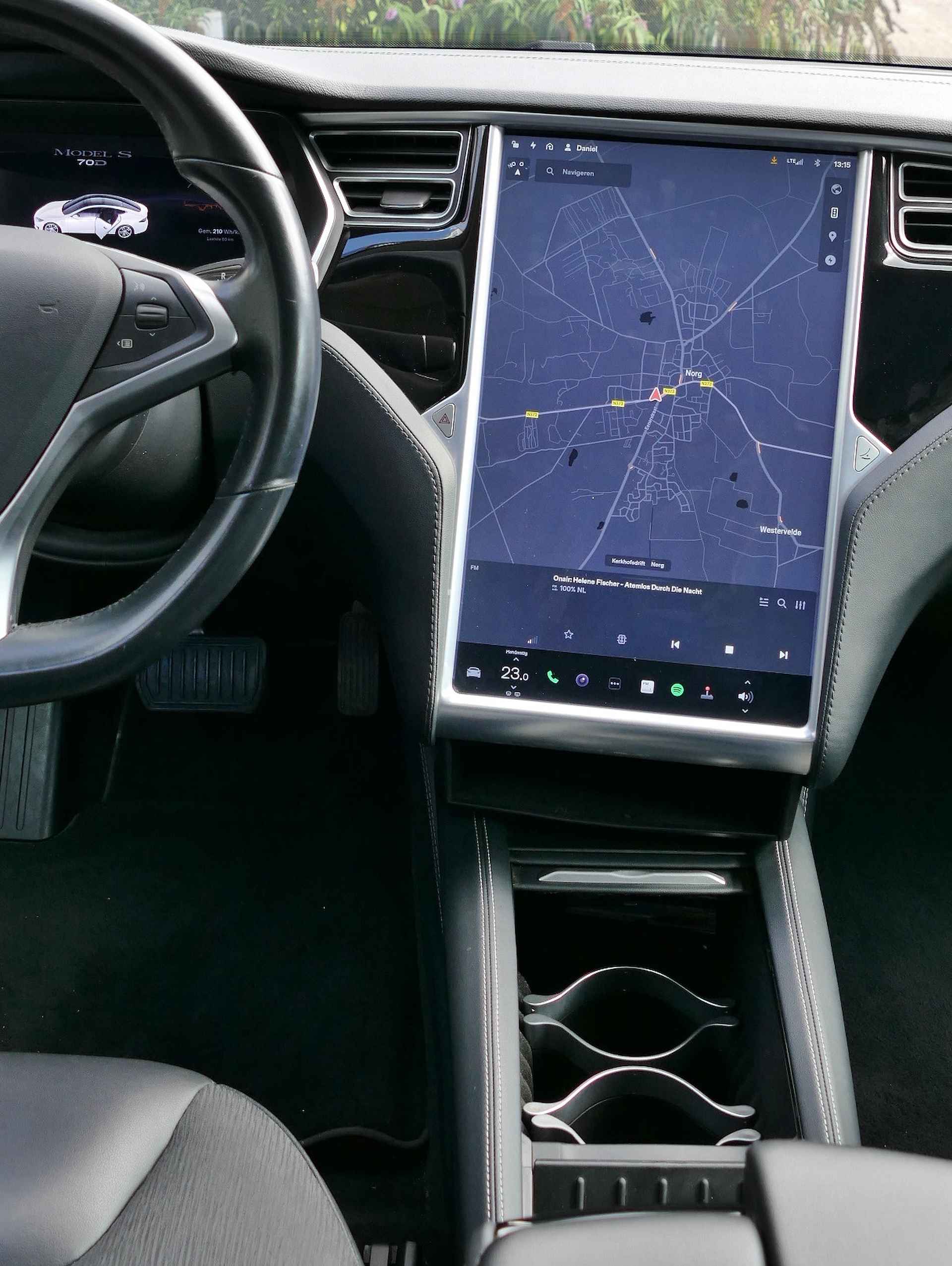 Tesla Model S 70D | elektrisch panoramadak | FREE CHARGE | stoelverwarming | camera - 23/61