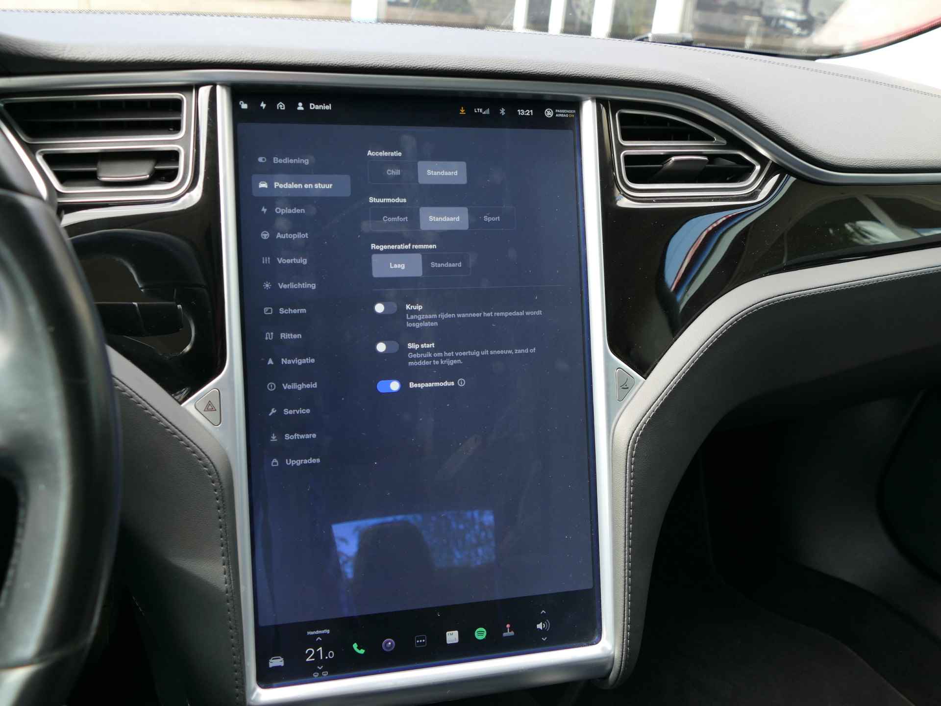 Tesla Model S 70D | elektrisch panoramadak | FREE CHARGE | stoelverwarming | camera - 44/61