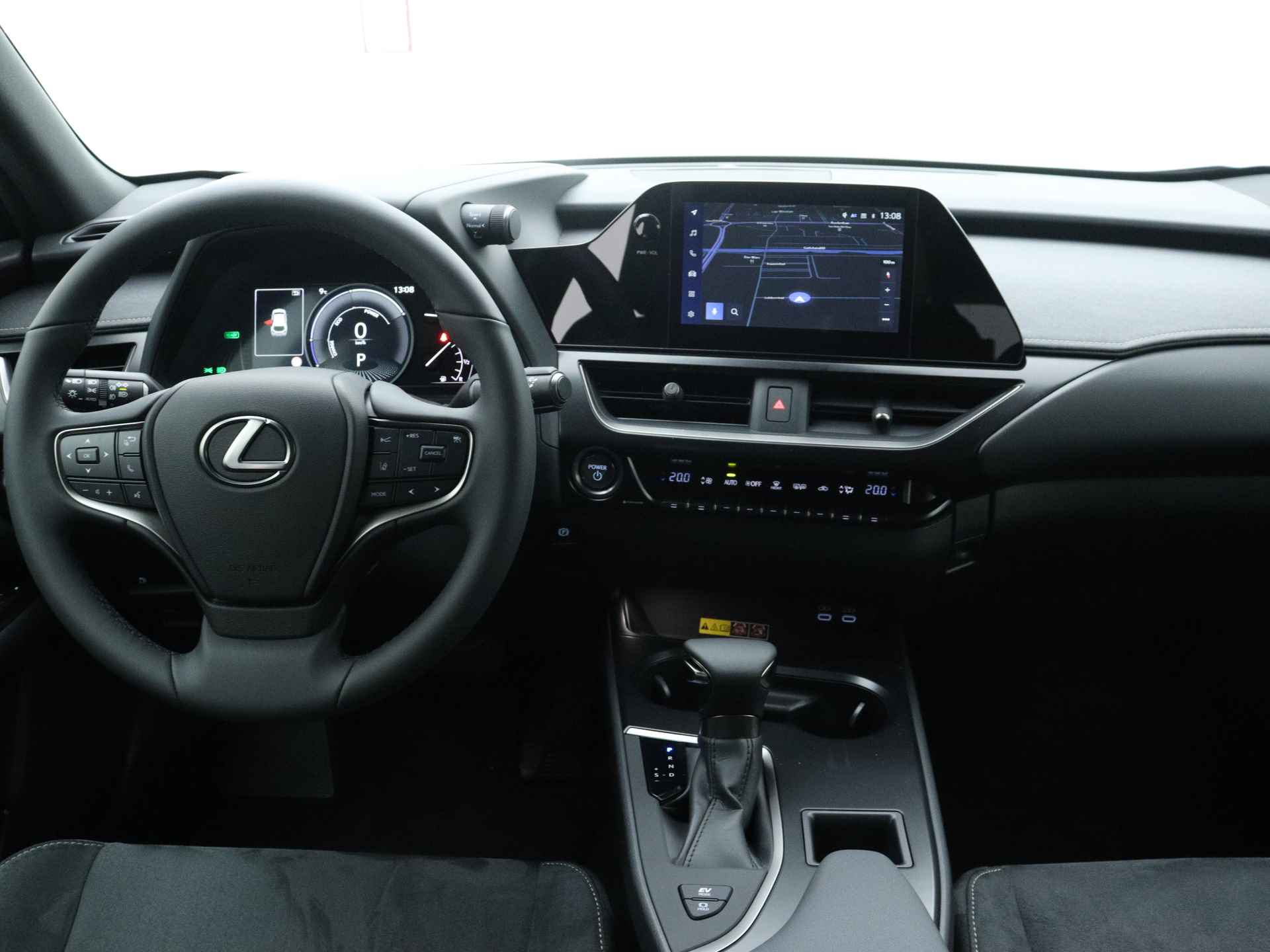 Lexus UX 250h Business Line | Demo | Parkeersensoren | Connected Services | Keyless Entry | - 6/45